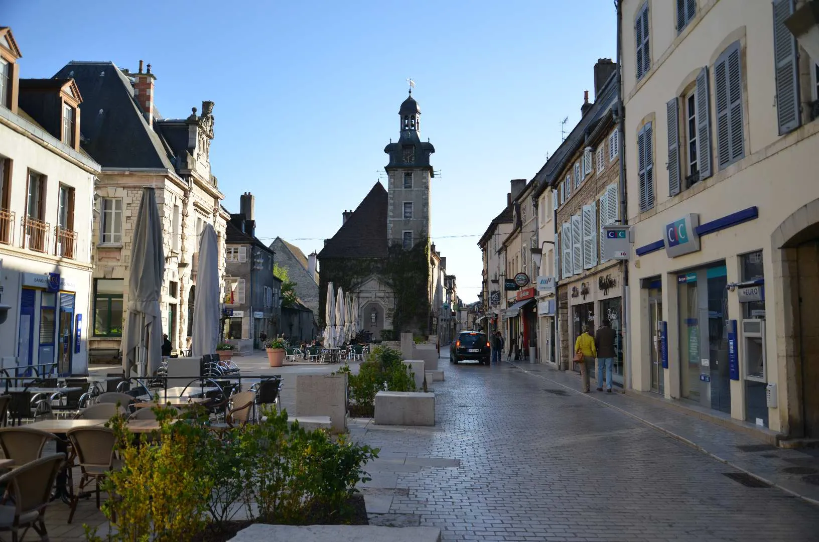 Photo showing: Belfry of Nuits Saint Georges