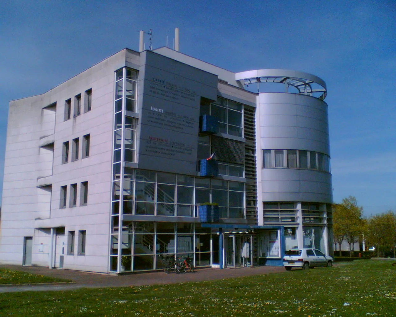 Photo showing: Mairie de Saint-Rémy (Saône-et-Loire)