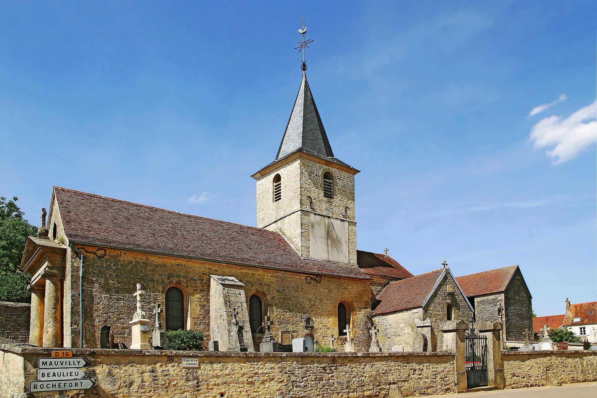 Photo showing: Church of the Nativity of Saint Mary in Meulson