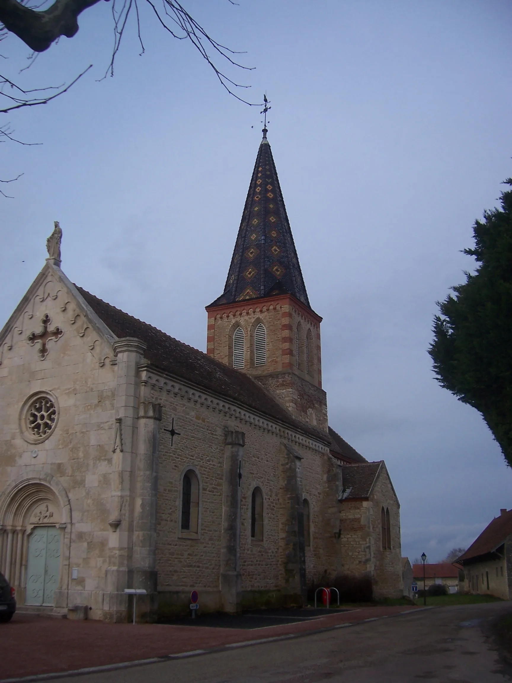 Photo showing: Allériot church