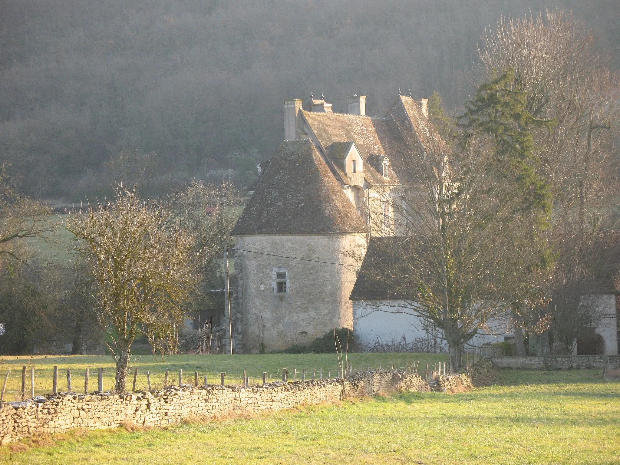 Photo showing: château de Chamilly (Saône-et-Loire)