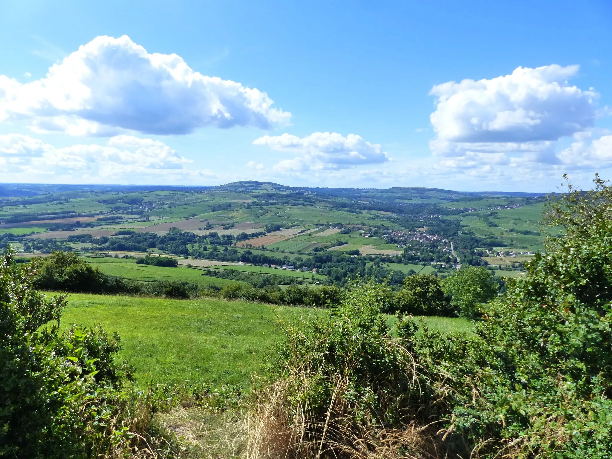 Photo showing: Chassey le Camp - Le site Préhistorique - Vue de la table d'orientation