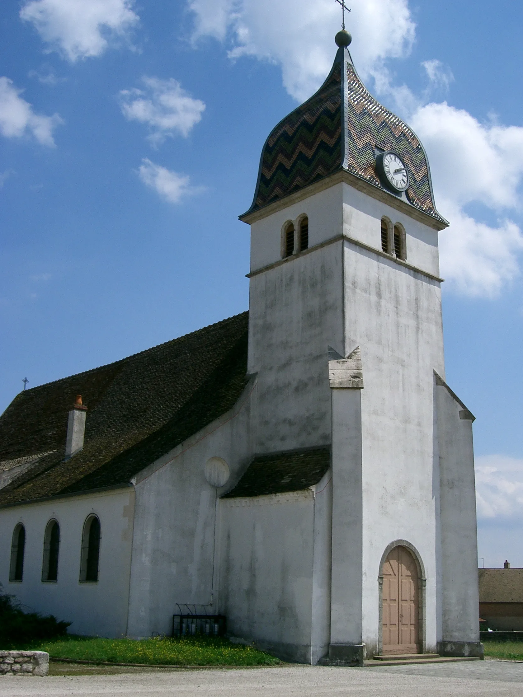 Photo showing: Charnay-les-Chalon (Saône et Loire - France) - église