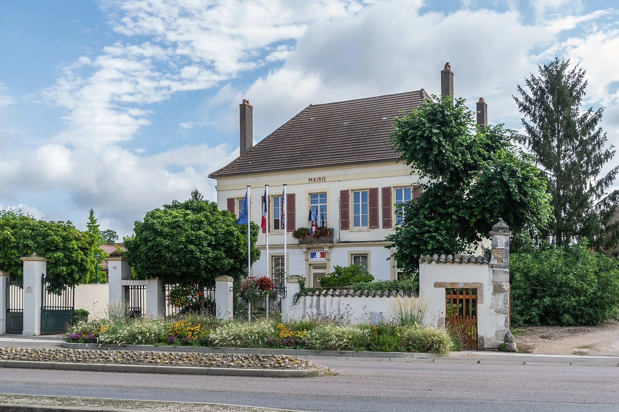 Photo showing: Town hall of Ciel, Saône-et-Loire, France