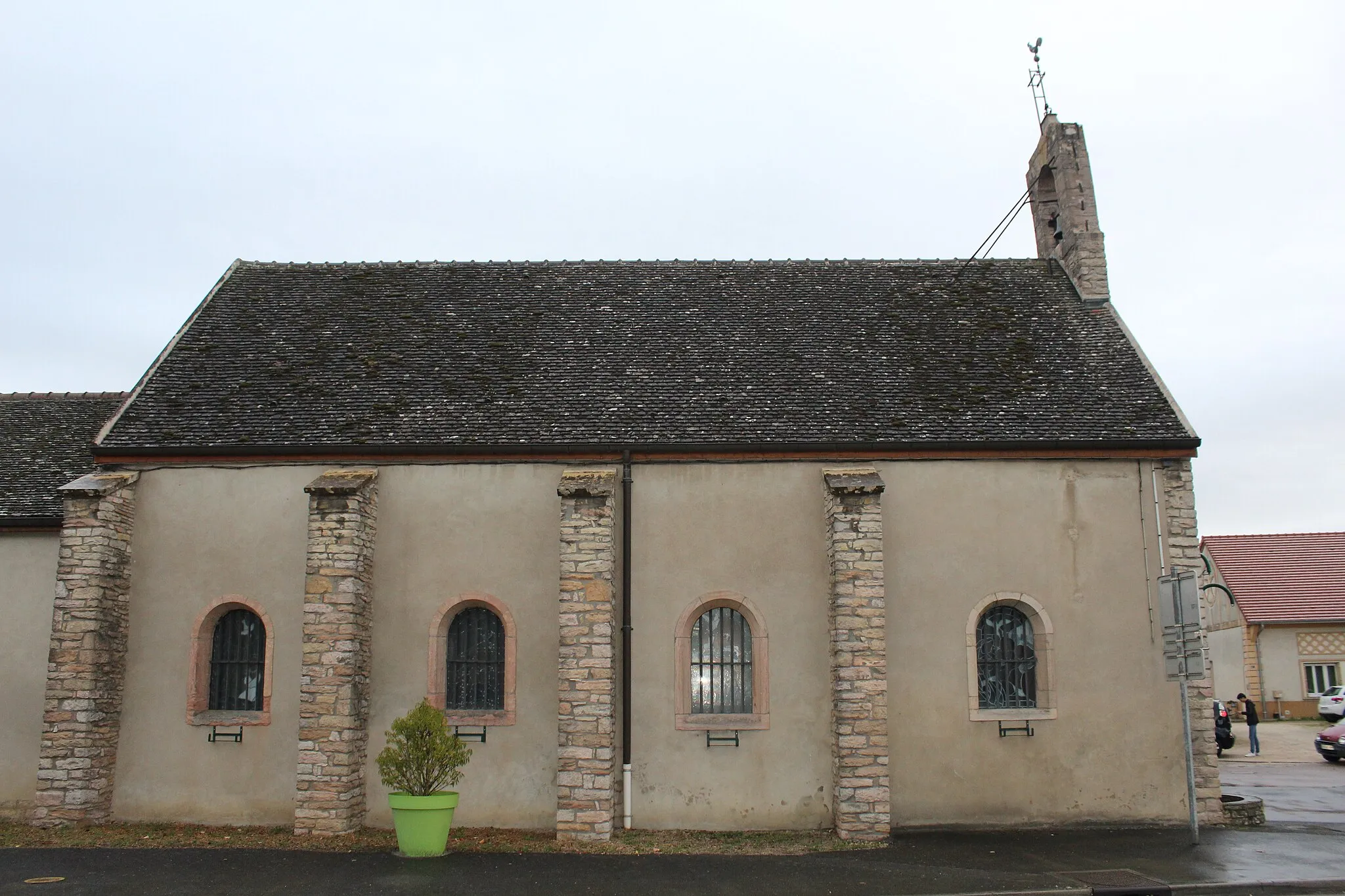 Photo showing: Église Saint-Marcel d'Épervans.