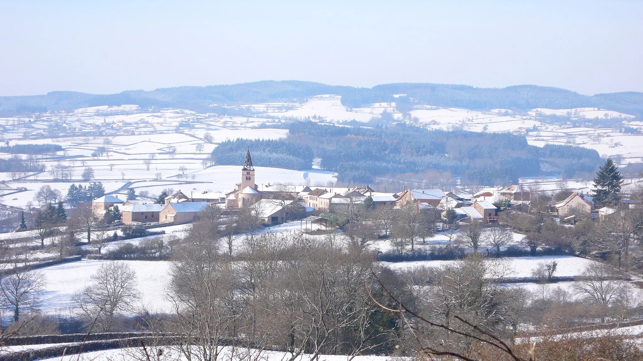 Photo showing: A vue of the "bourg" from "Le Mont"