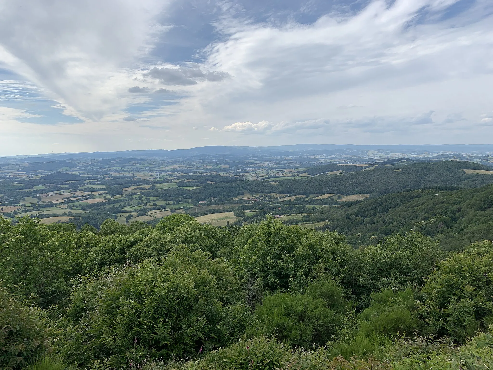 Photo showing: Vue de la Tagnière depuis les Rochers du Carnaval d'Uchon, La Tagnière.