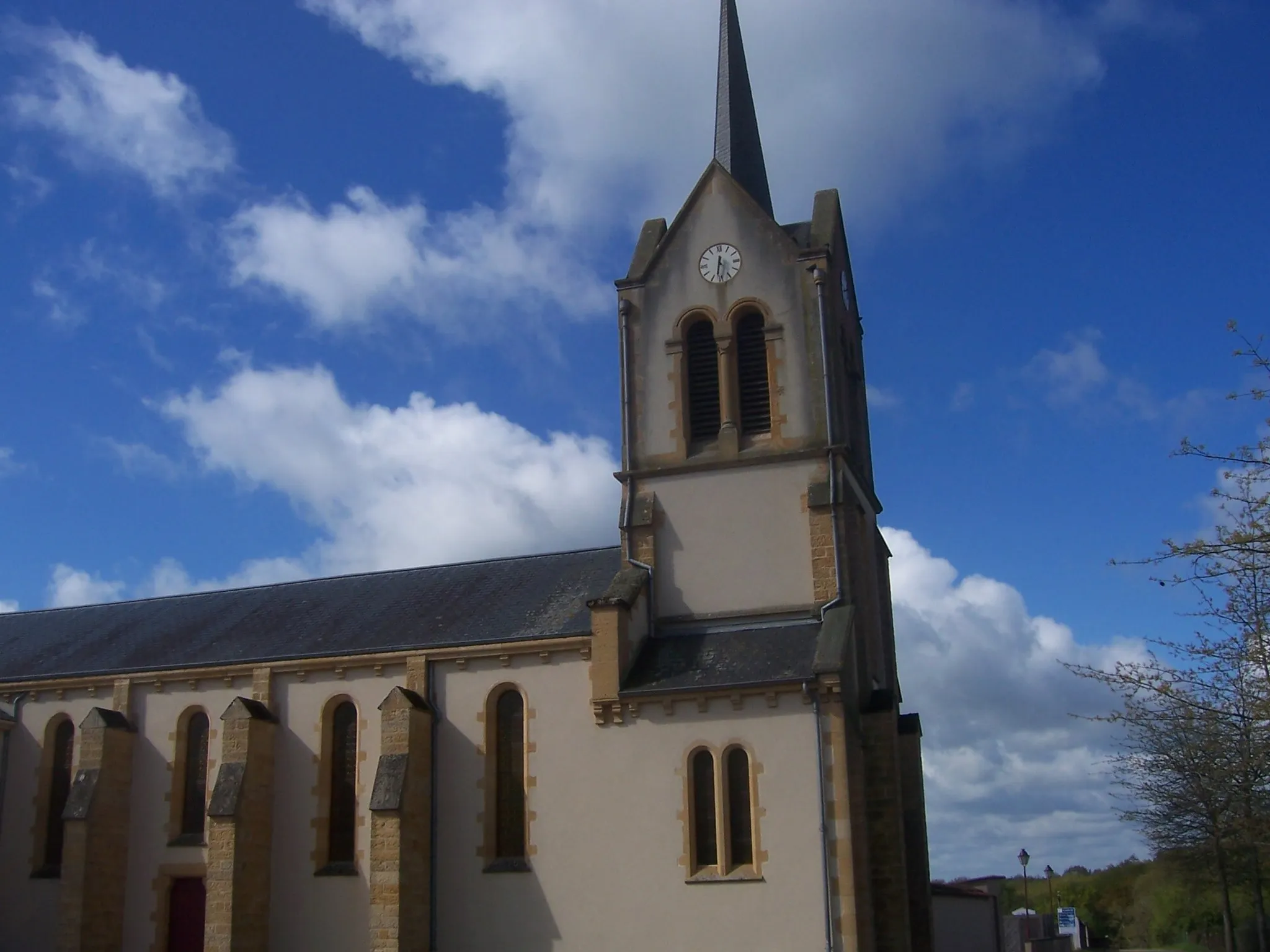 Photo showing: Eglise des Guerreaux