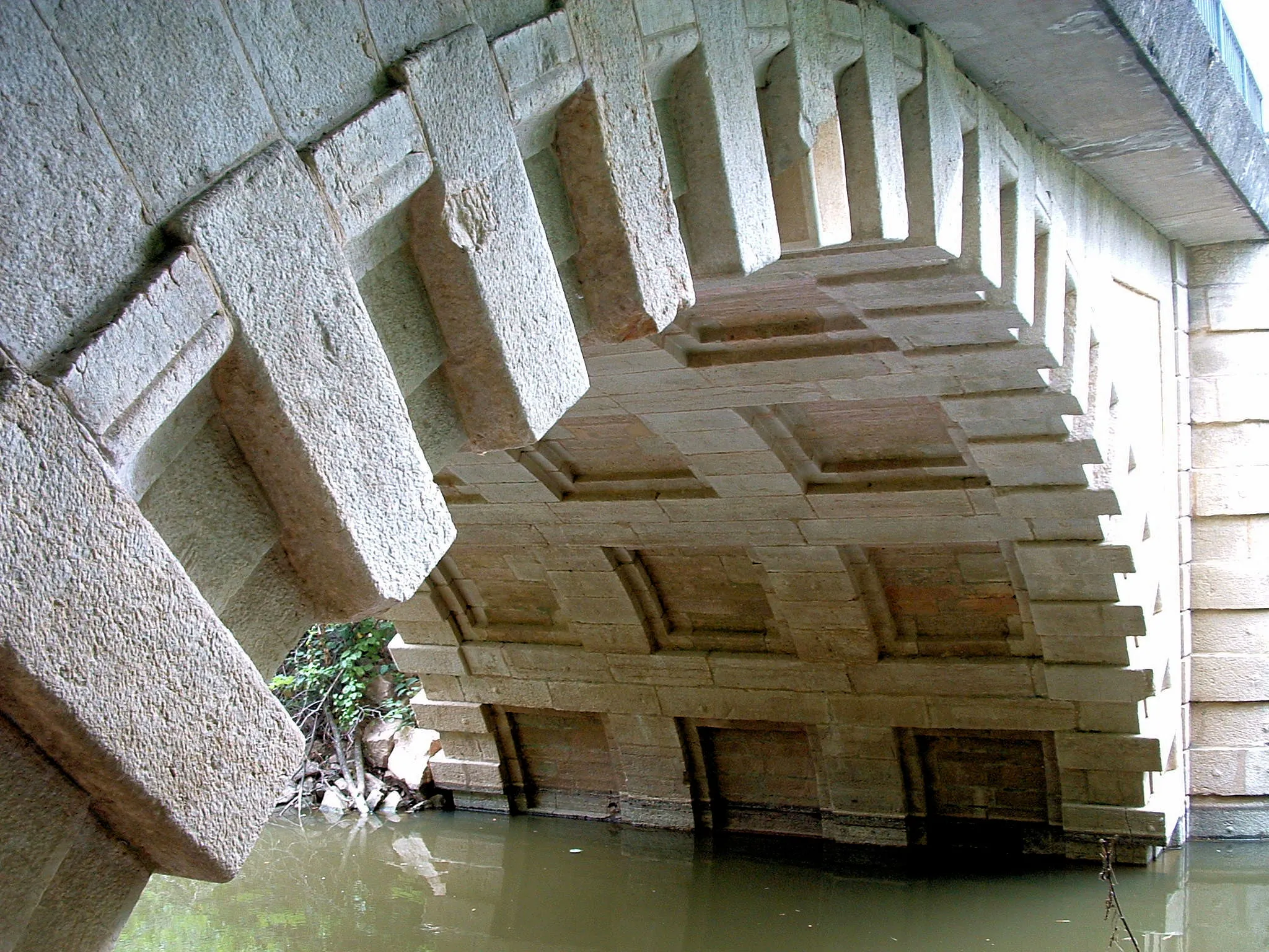 Photo showing: Navilly - Pont sur la Guyotte - Voûte
