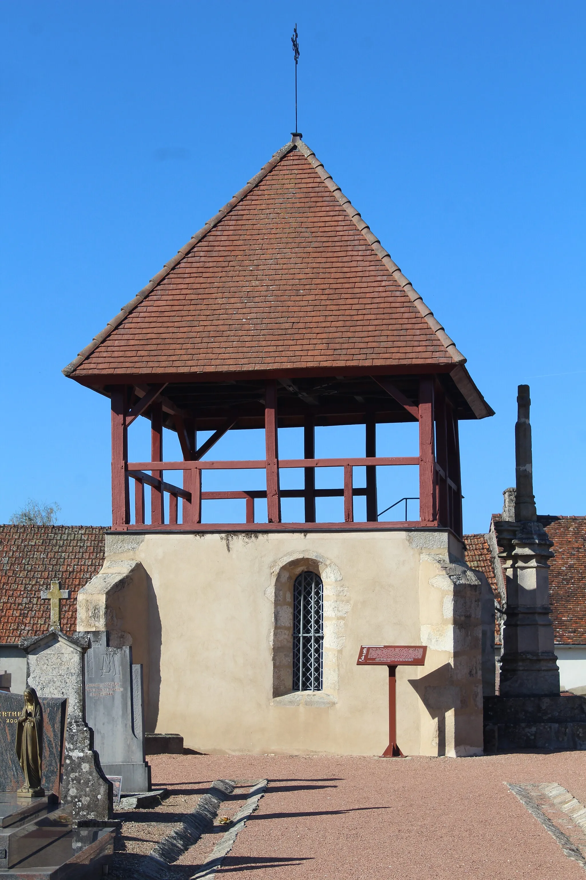 Photo showing: Oratoire du cimetière de Saint-Émiland.