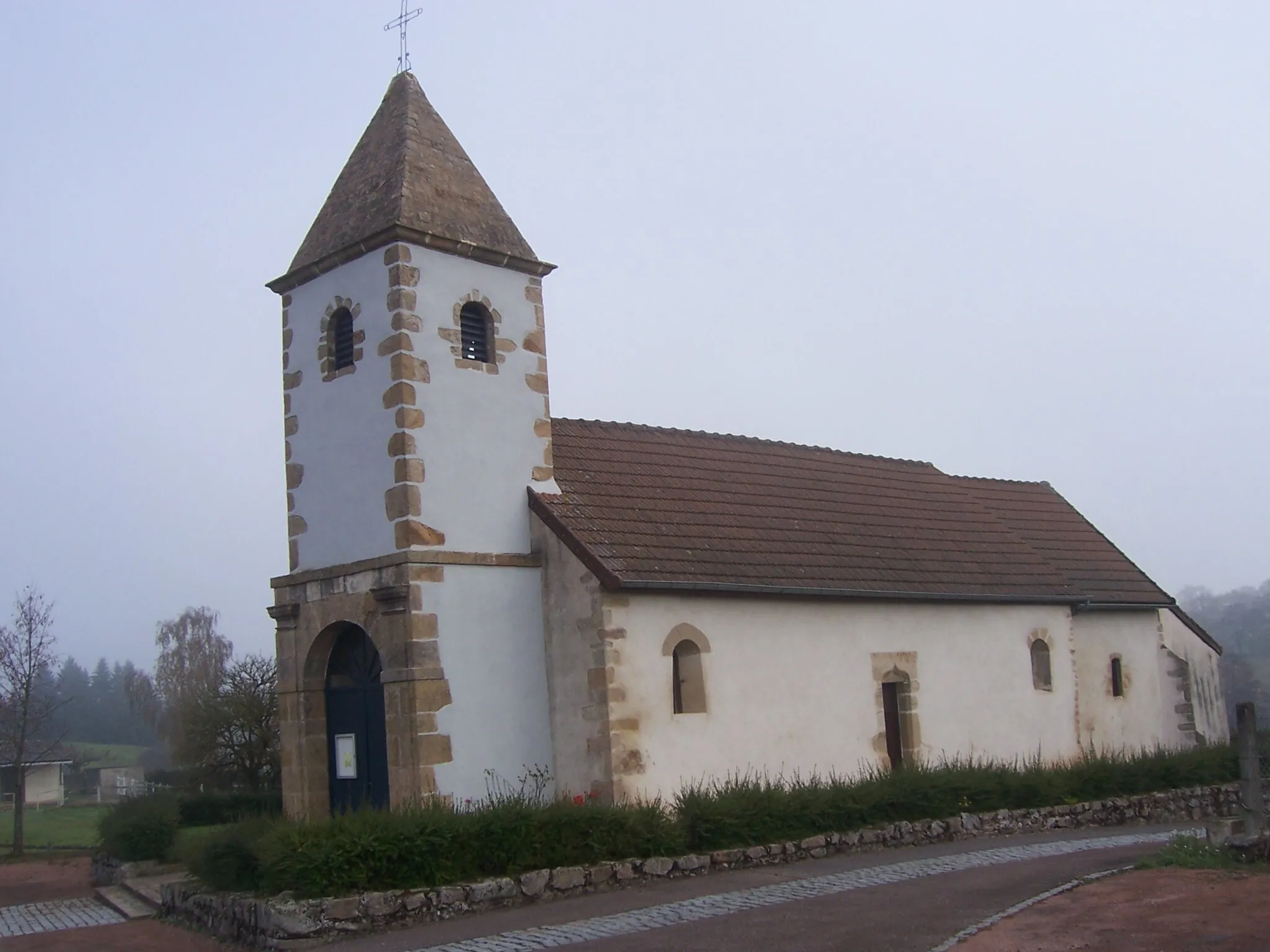 Photo showing: Eglise de Saint-Julien-sur-Dheune