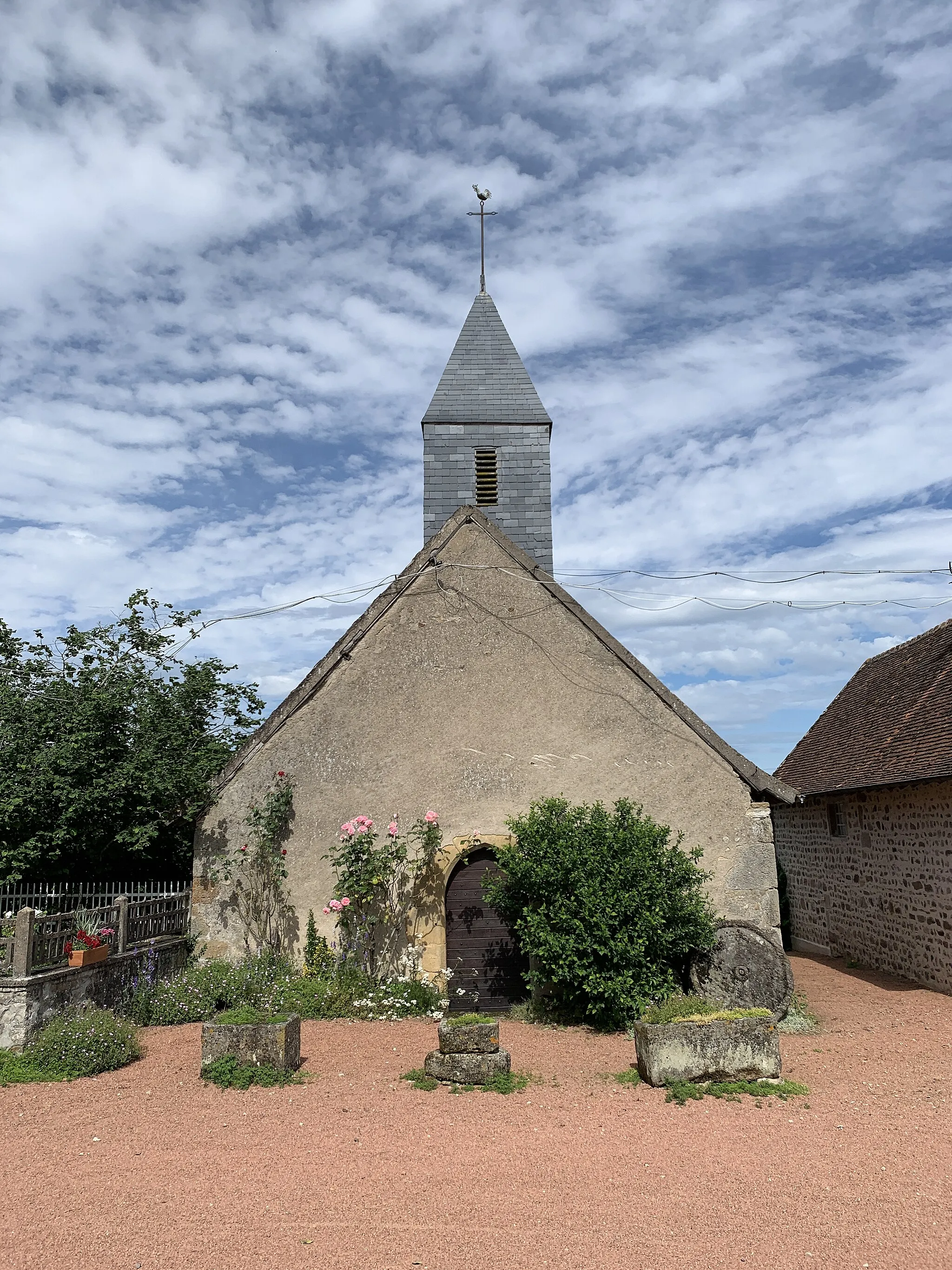 Photo showing: Chapelle Saint-Georges de Saint-Symphorien-des-Bois.