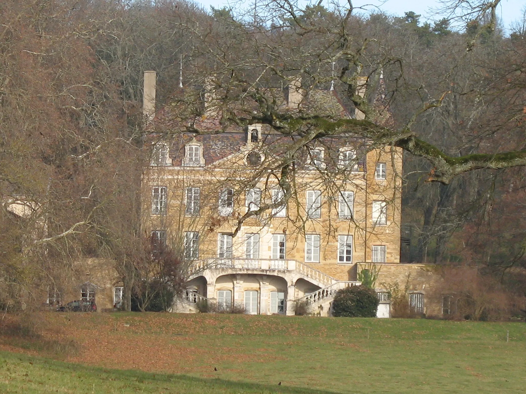 Photo showing: château de Sassangy (Saône-et-Loire)