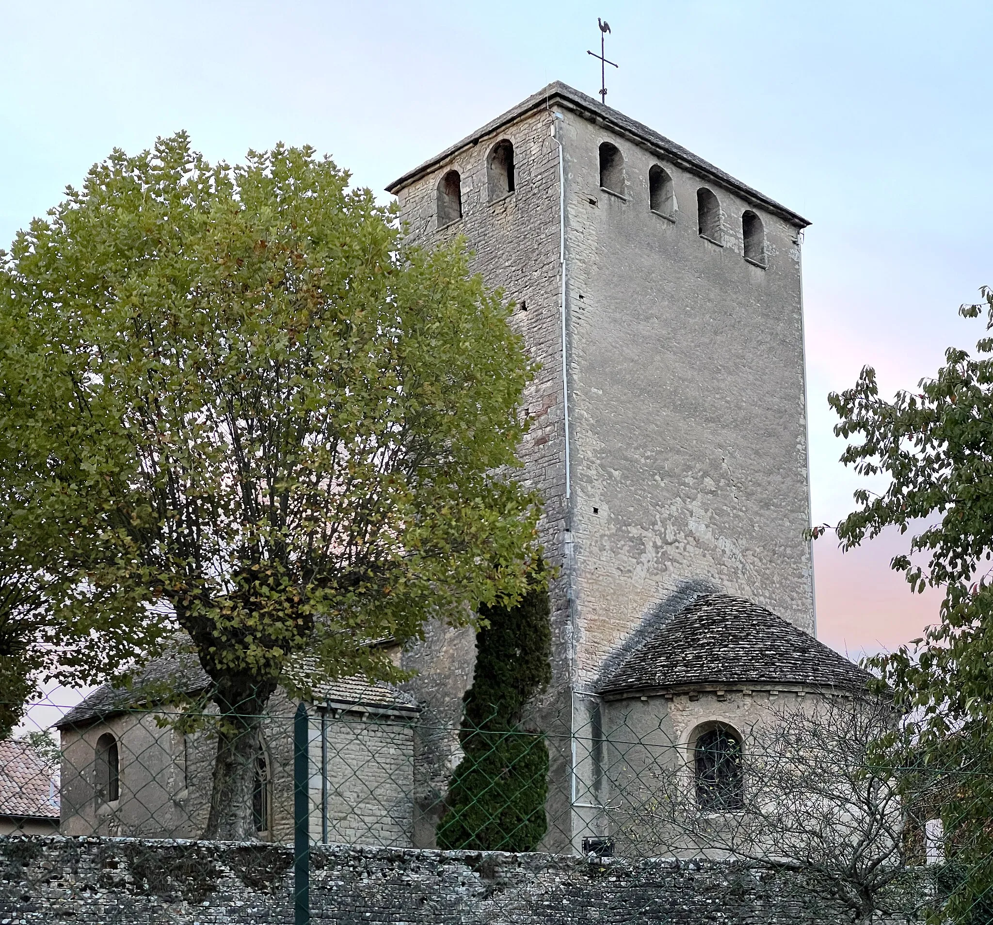 Photo showing: Église Saint-Symphorien, Viré.