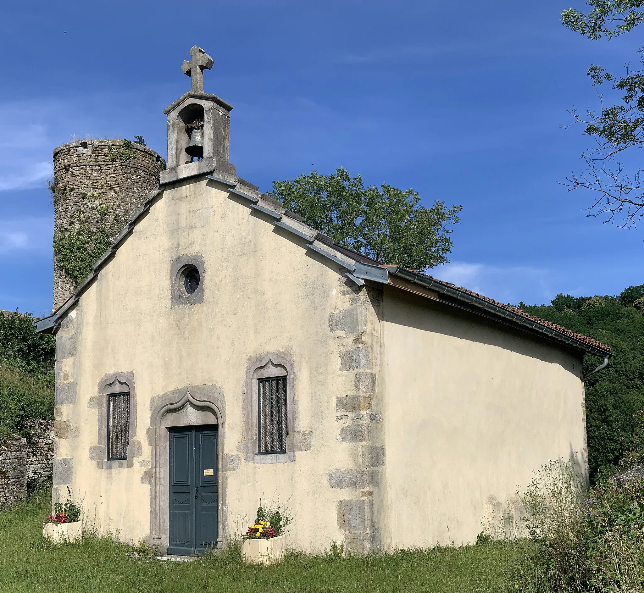 Photo showing: Saint Garadoz chapel of L'Aubépin in Les Trois-Châteaux, France.