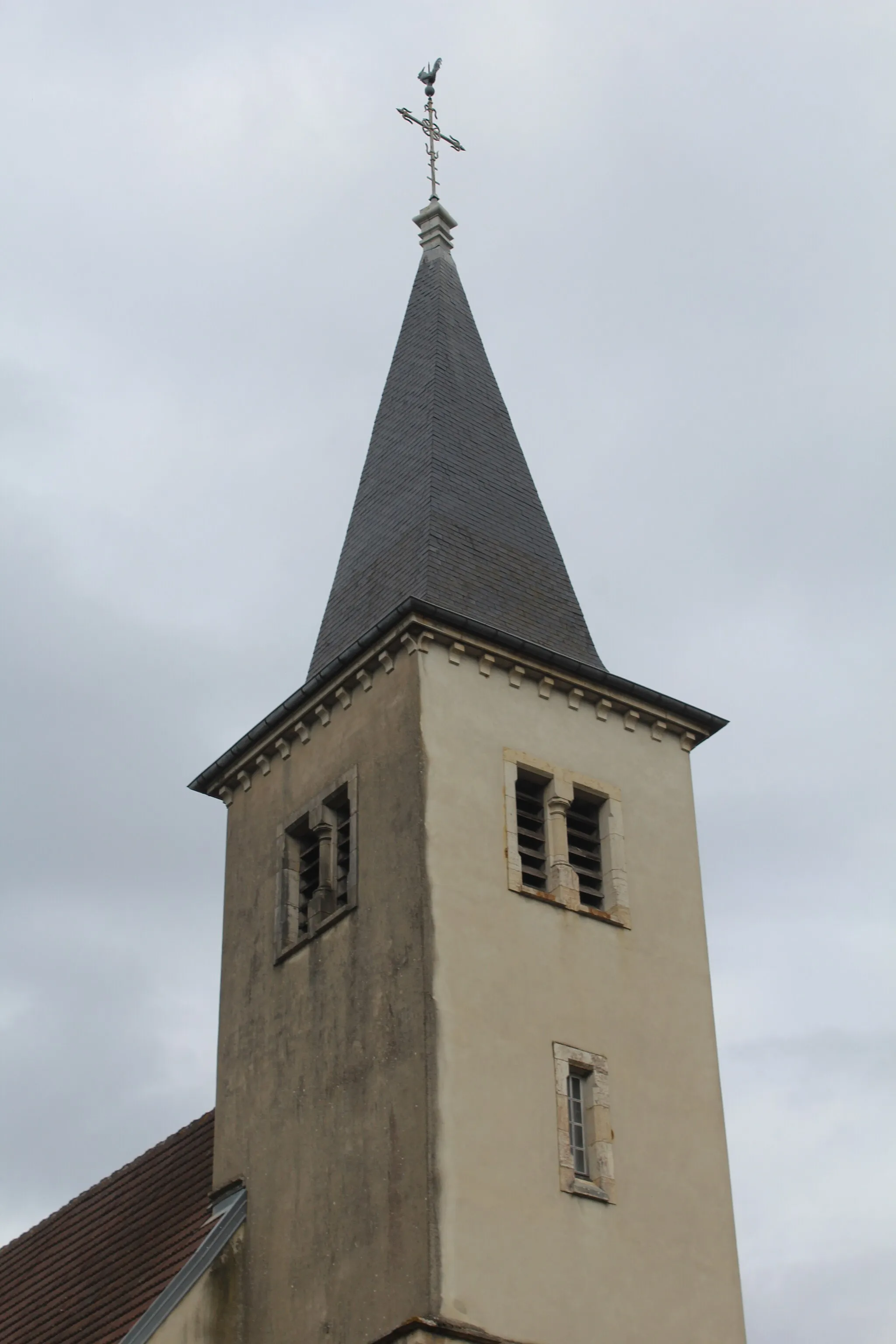 Photo showing: Église Saint-Vincent des Deux-Fays