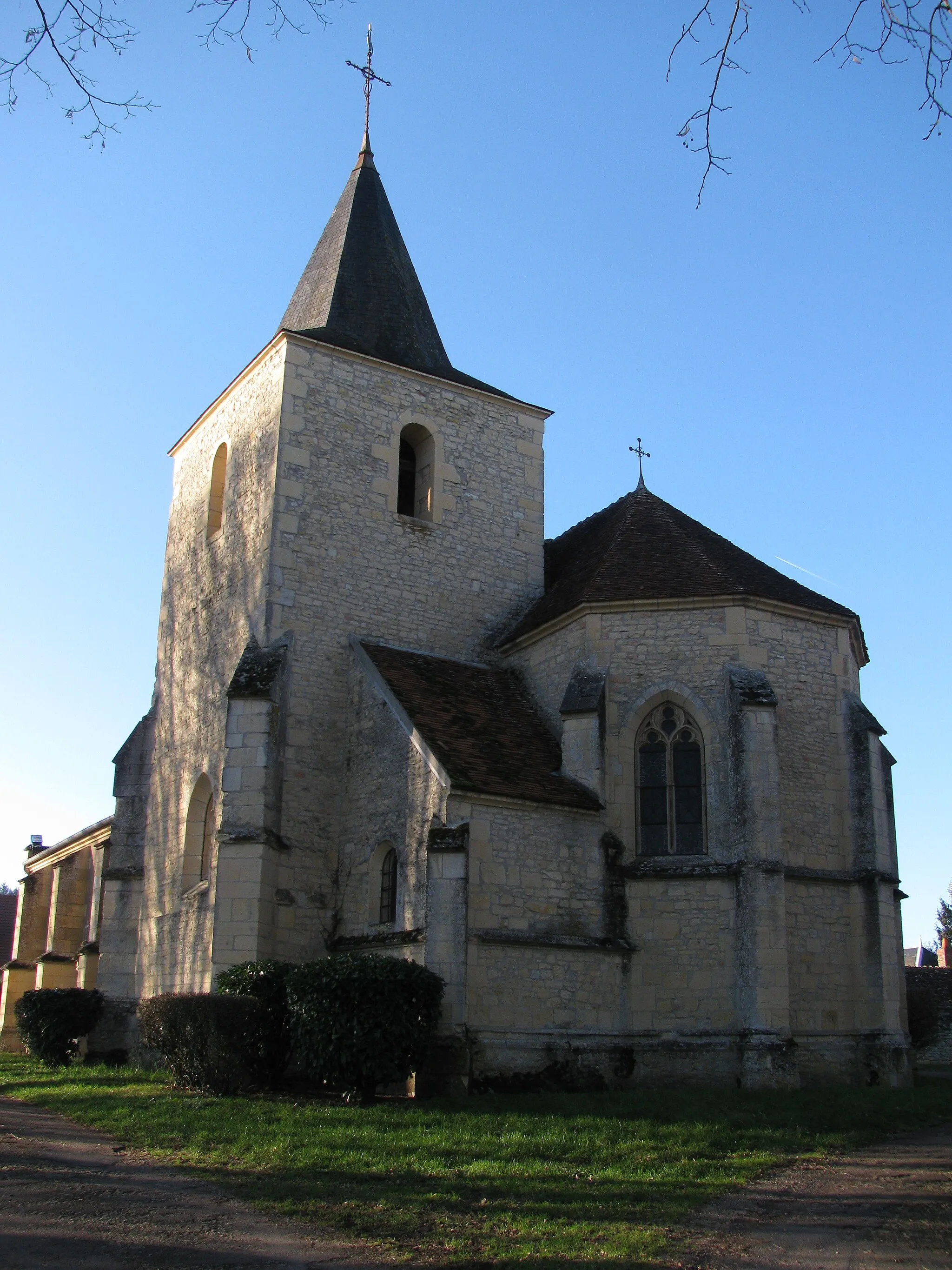 Photo showing: Église Saint-Denis, à Urzy, Nièvre, France