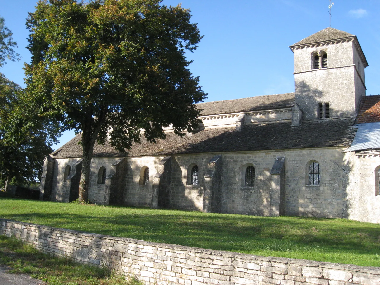 Photo showing: Vue extérieure de l'église d'Aubigny