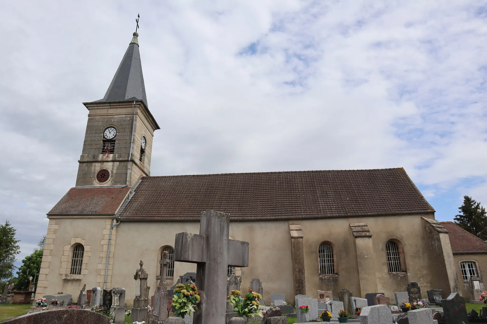 Photo showing: Église Saint-Janvier de Saint-Seine-en-Bâche (21).