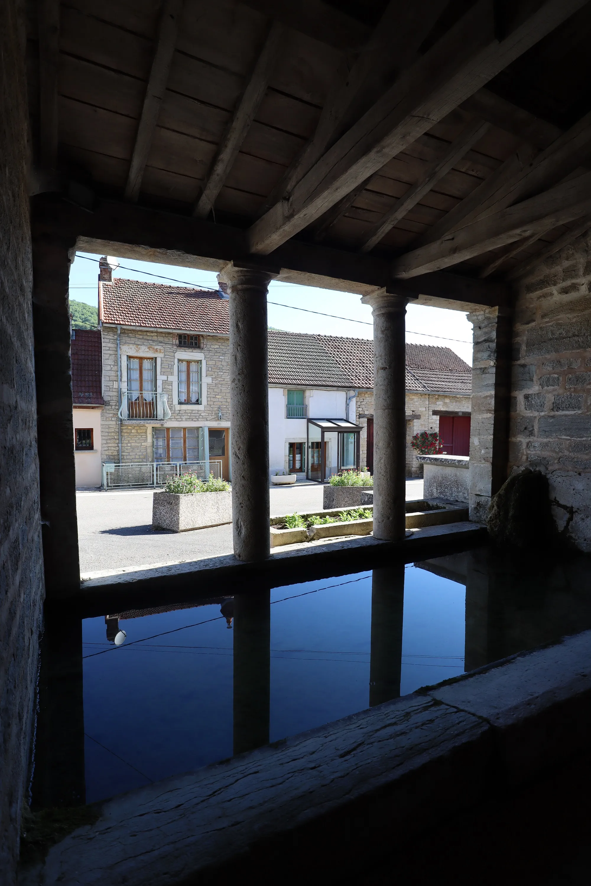 Photo showing: Lavoir de Jaugey à Barbirey-sur-Ouche (Côte-d'Or).