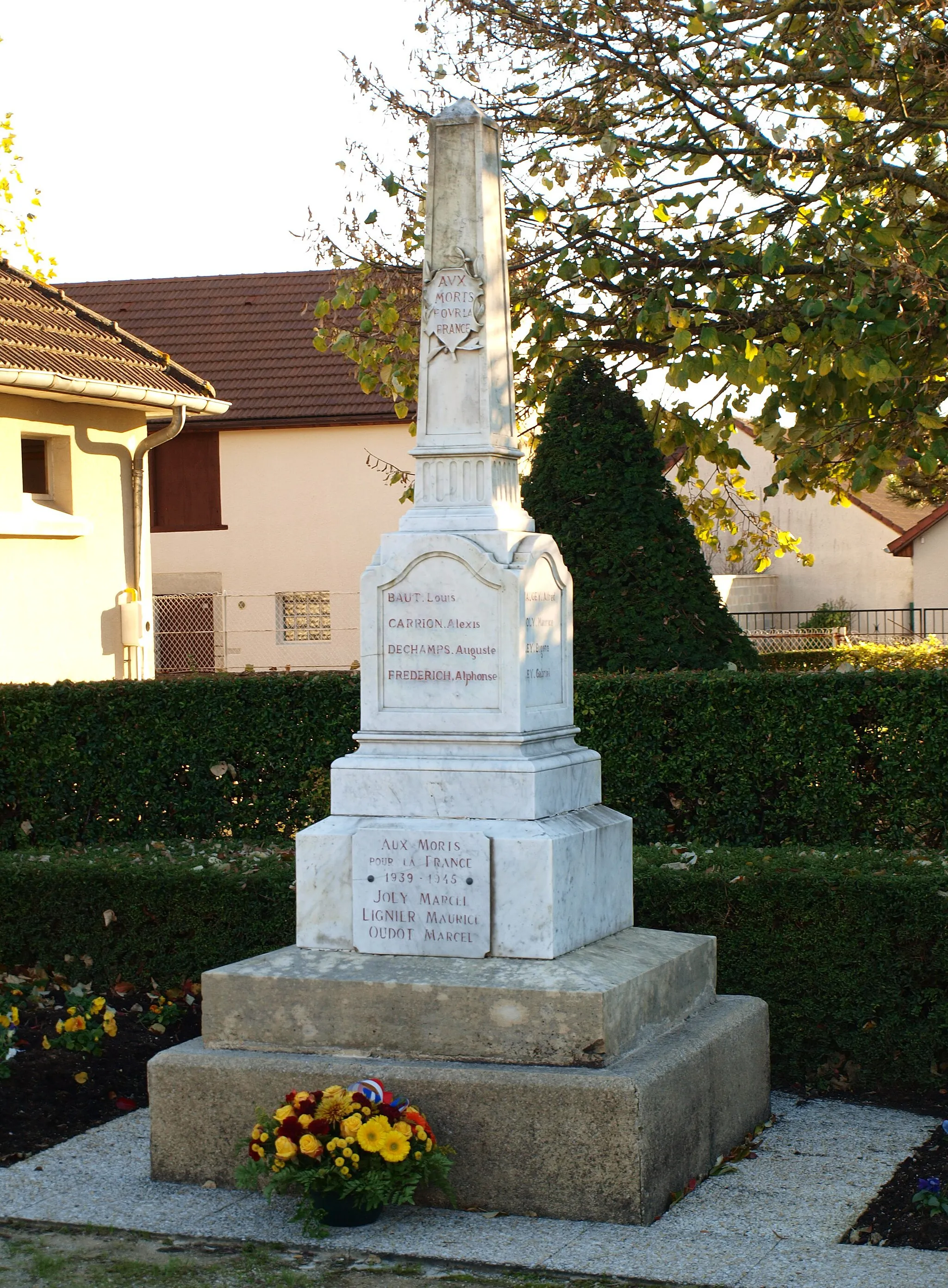 Photo showing: Couternon (Côte-d'Or, France) ; monument aux morts