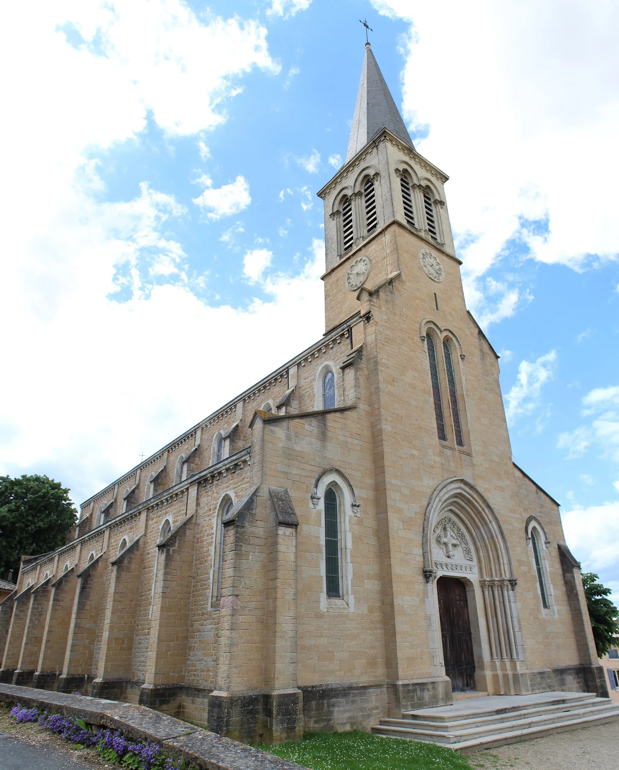 Photo showing: Église Saint-Vincent de Mogneneins.
