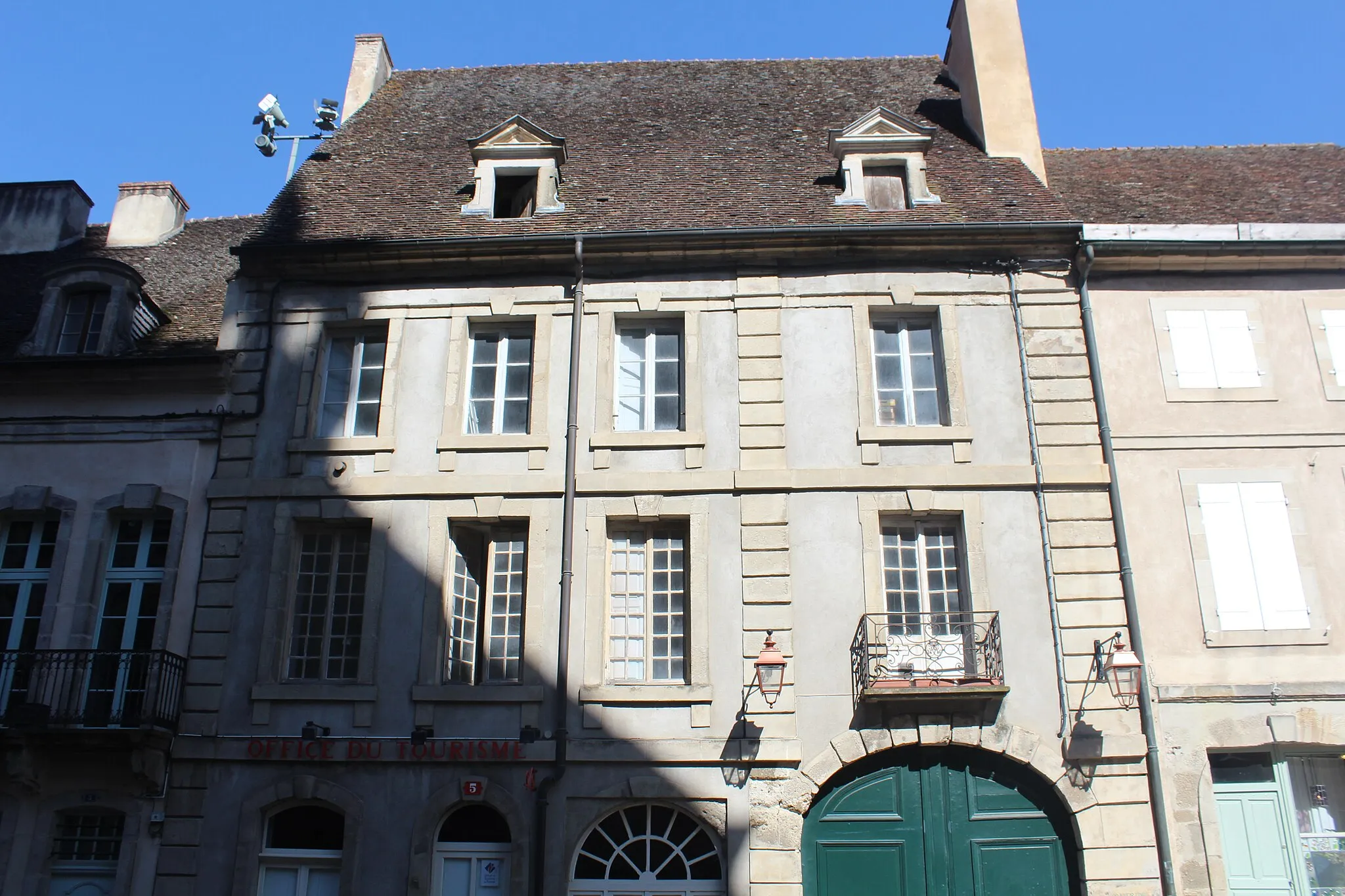 Photo showing: Groupe cathédral et canonial, place du Terreau, Autun.