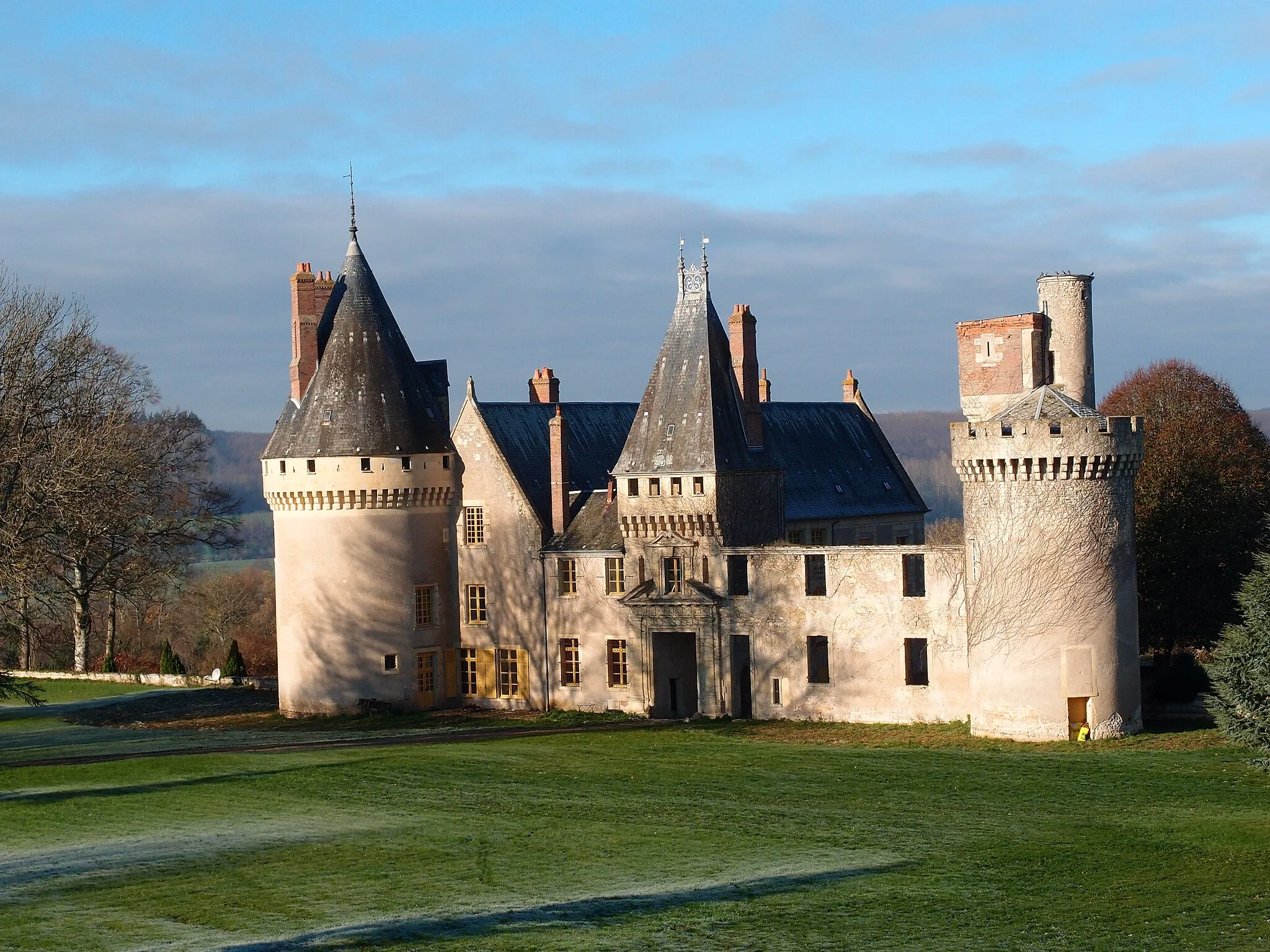 Photo showing: Façade XVe, poterne, Tour Jeanne d'Arc