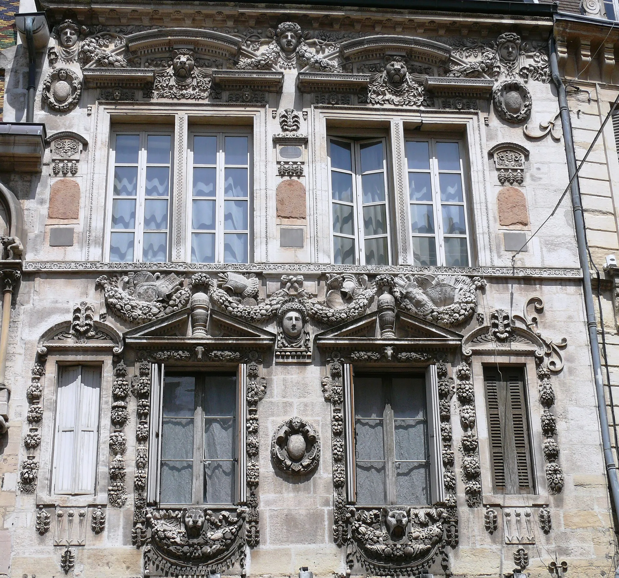 Photo showing: Dijon - Maison Milsand ou Maillard - Façade sur la rue des Forges