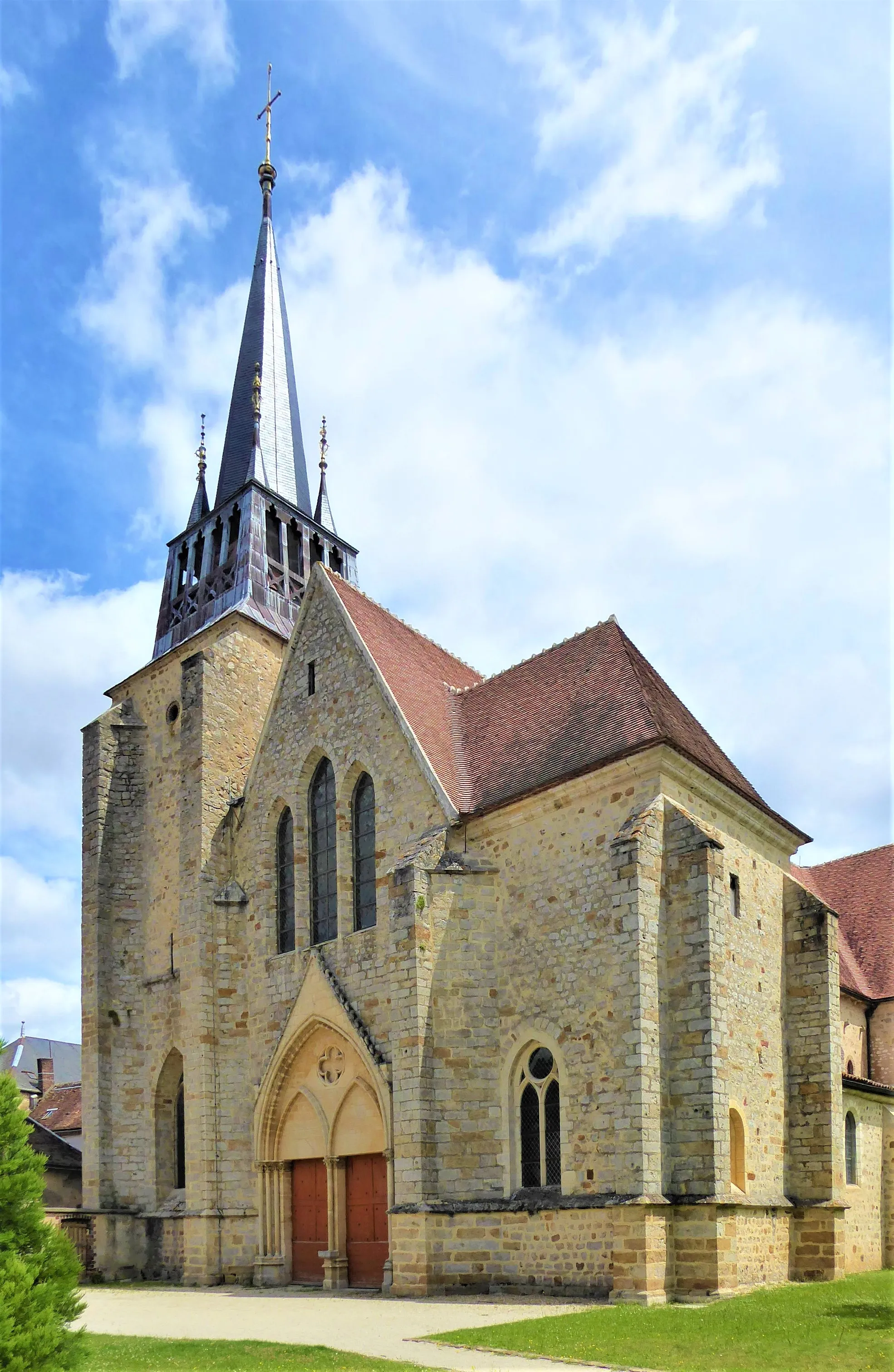 Photo showing: Église Notre-Dame de Villeneuve-l'Archevêque