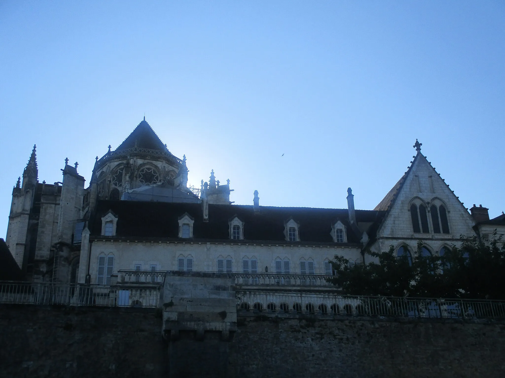 Photo showing: Ancien palais épiscopal d'Auxerre.