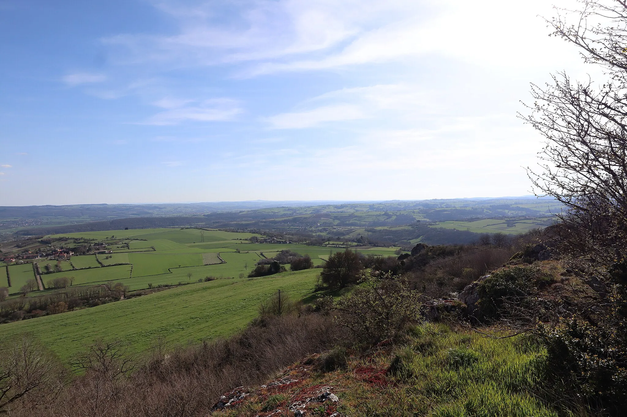 Photo showing: Panorama depuis le Mont Rome à Saint-Sernin-du-Plain (71).