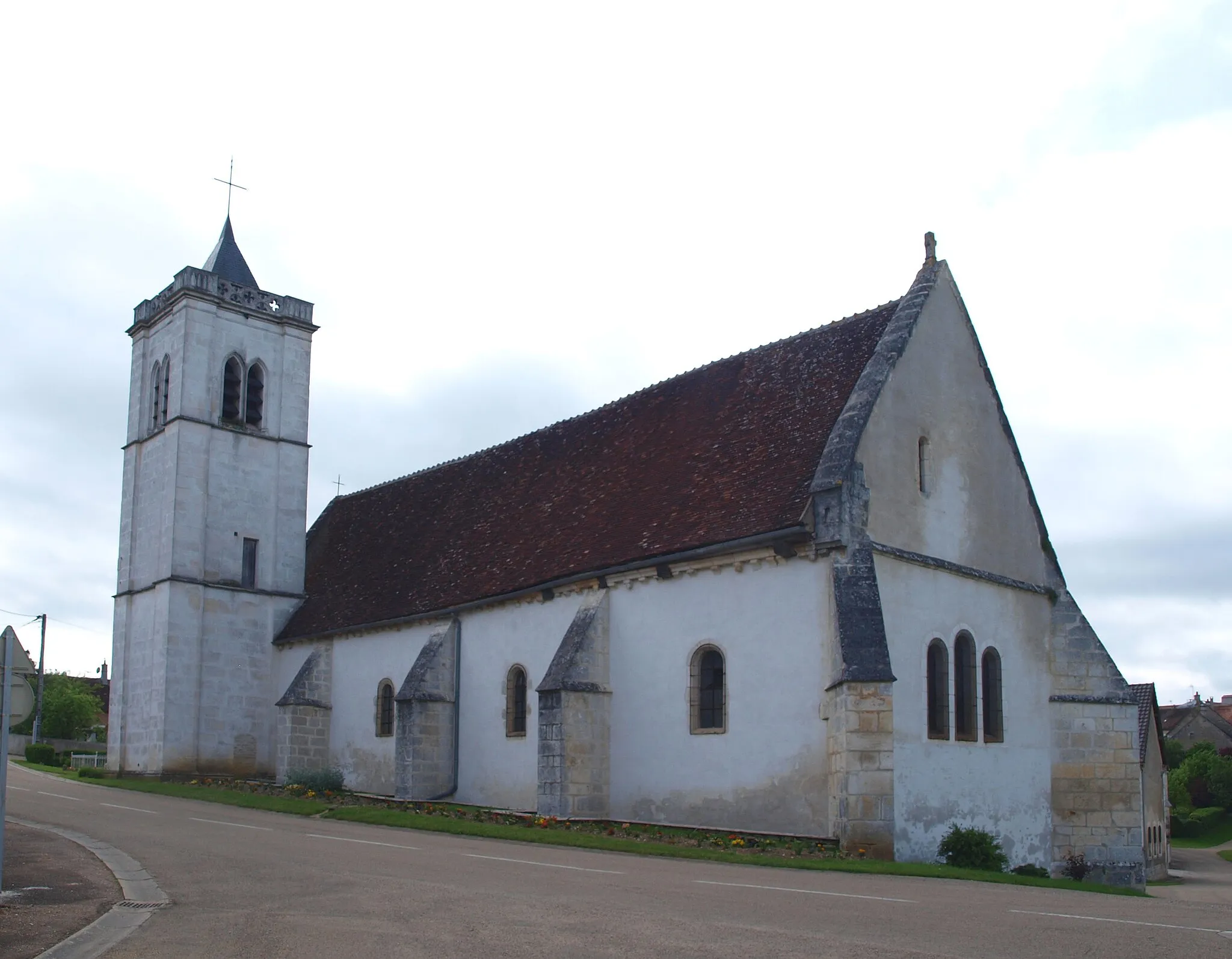 Photo showing: Fouronnes (Yonne, France) ; église
