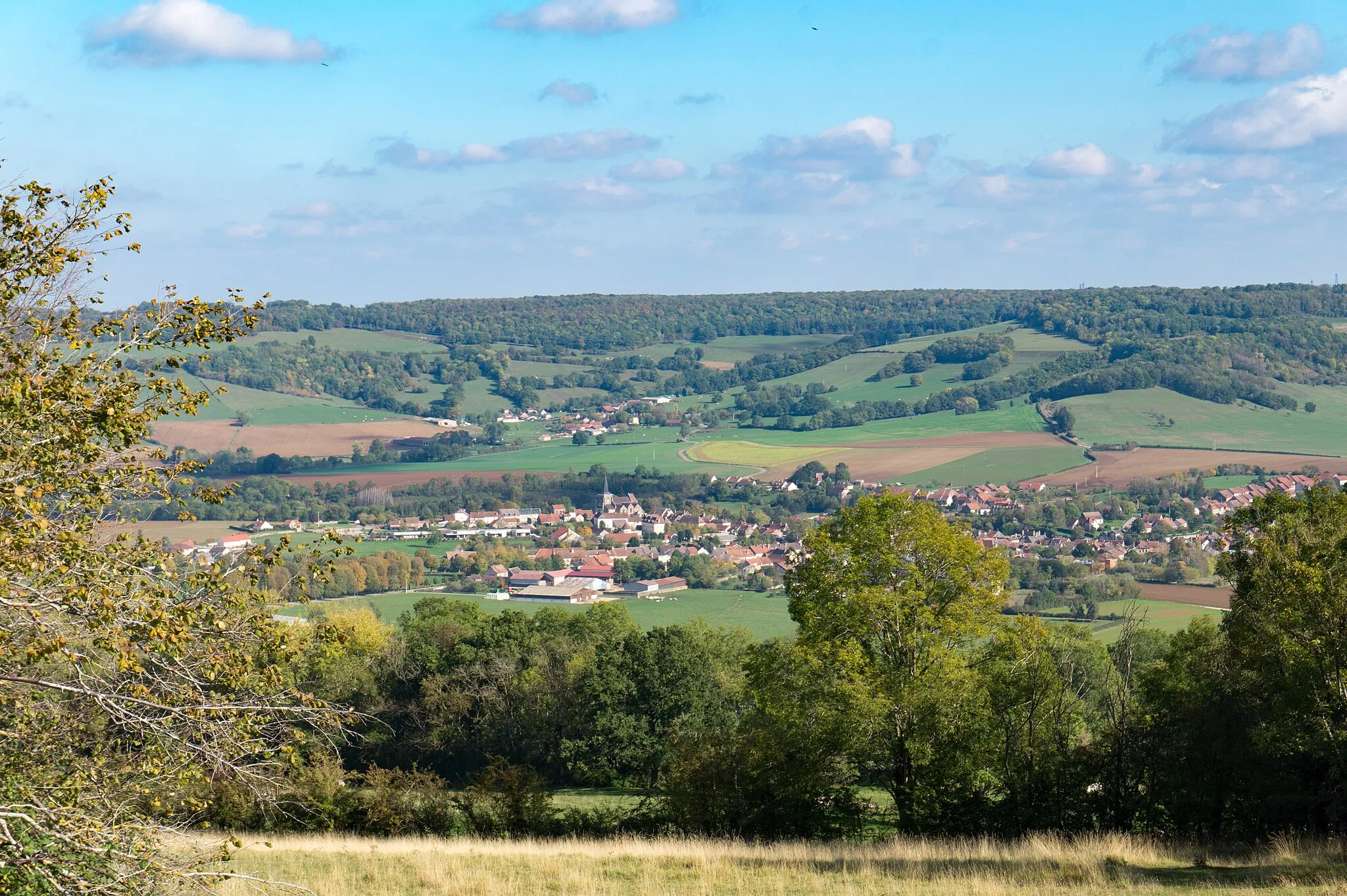 Photo showing: Vue sur Vitteaux depuis le camp de Myard