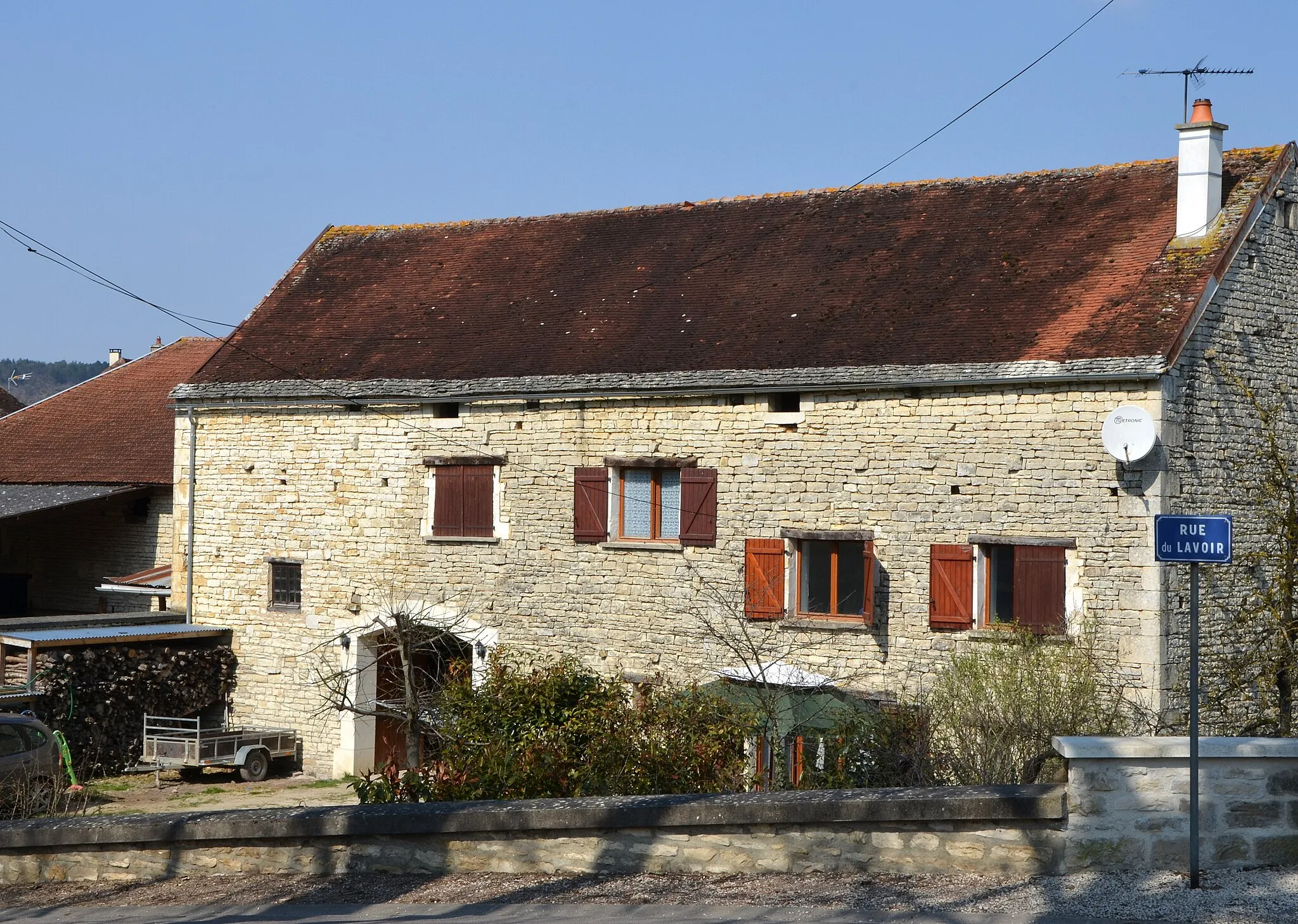 Photo showing: Maison à Commissey, Tanlay , Yonne, Bourgogne, France