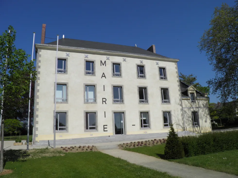 Photo showing: Town hall of Port-Brillet, Mayenne, France