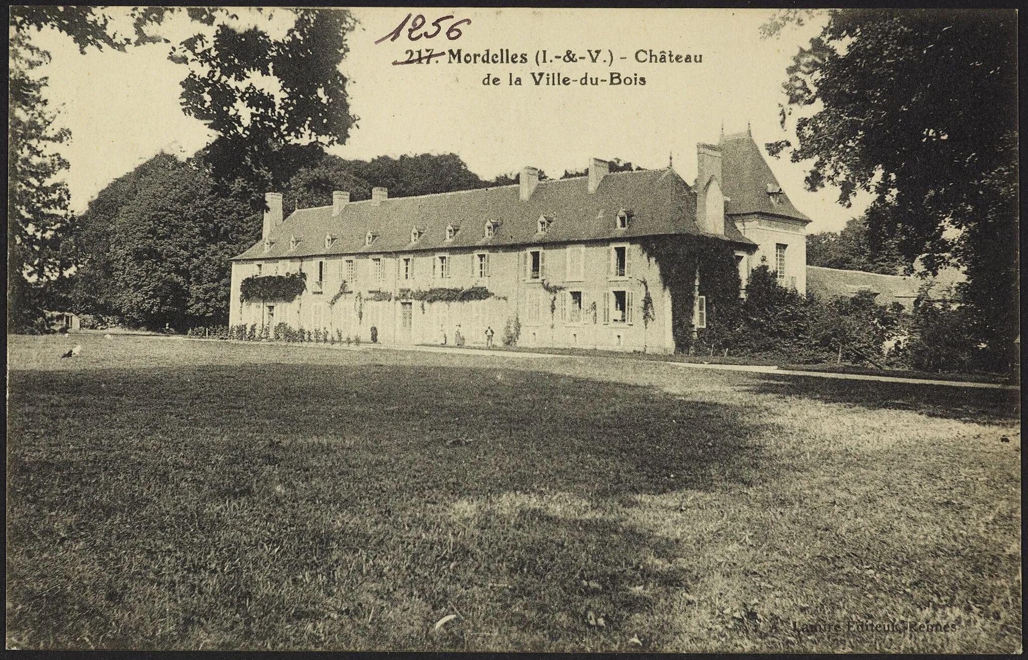 Photo showing: Mordelles château de la Ville-du-Bois