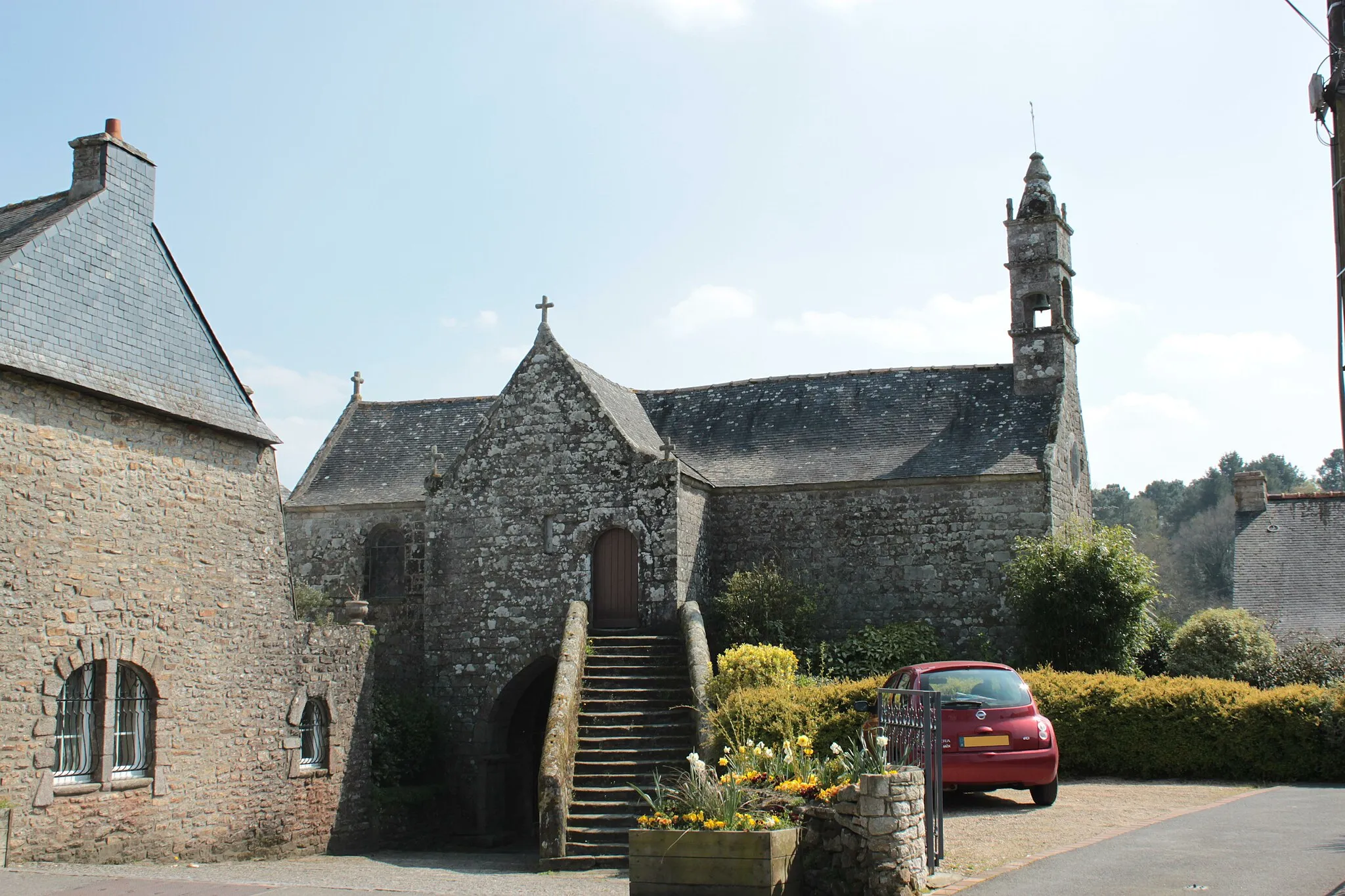 Photo showing: Chapelle des Templiers (1611, côté nord), Fr-56-La Vraie-Croix.