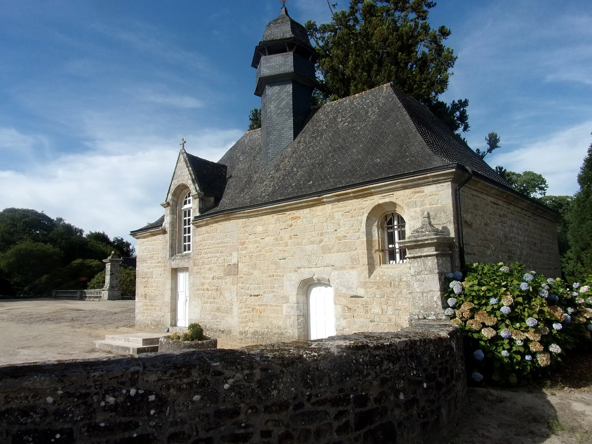 Photo showing: Photographie de la chapelle du château de Trégarantec.