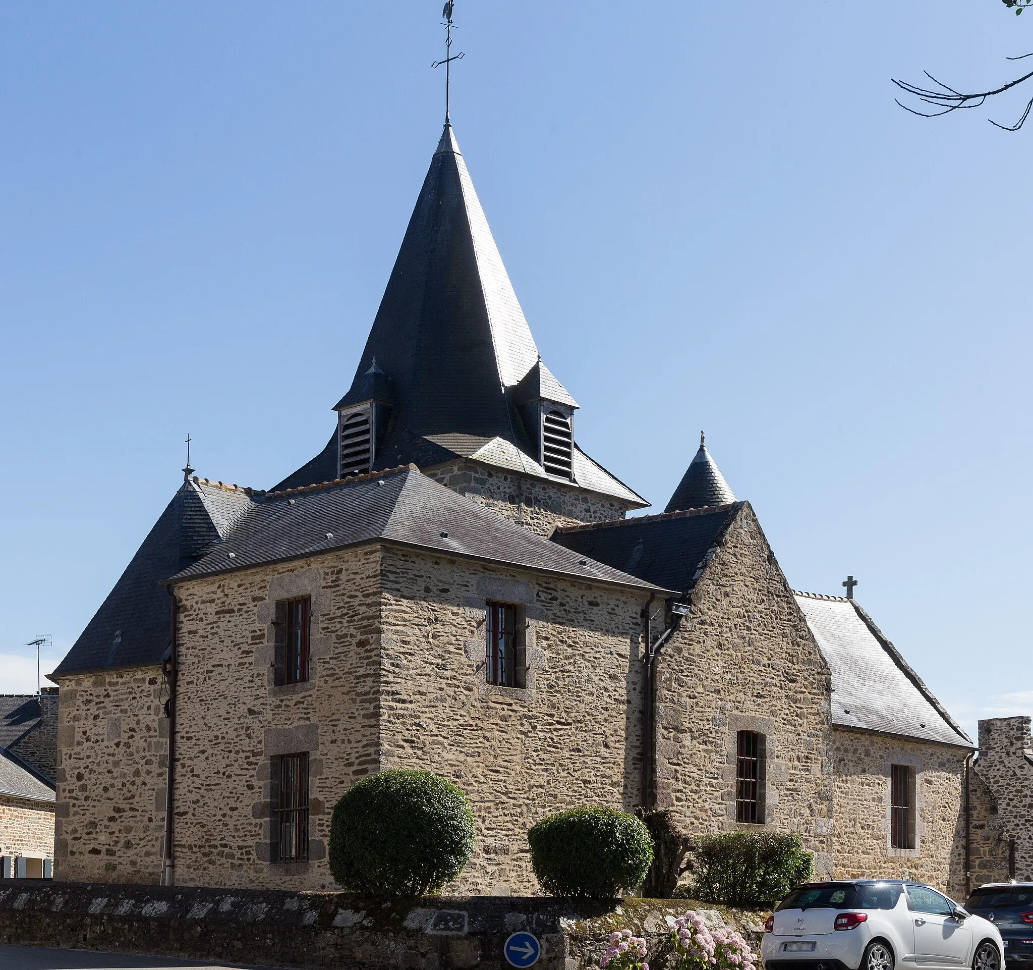 Photo showing: This building is indexed in the base Mérimée, a database of architectural heritage maintained by the French Ministry of Culture, under the reference IA22132210 .