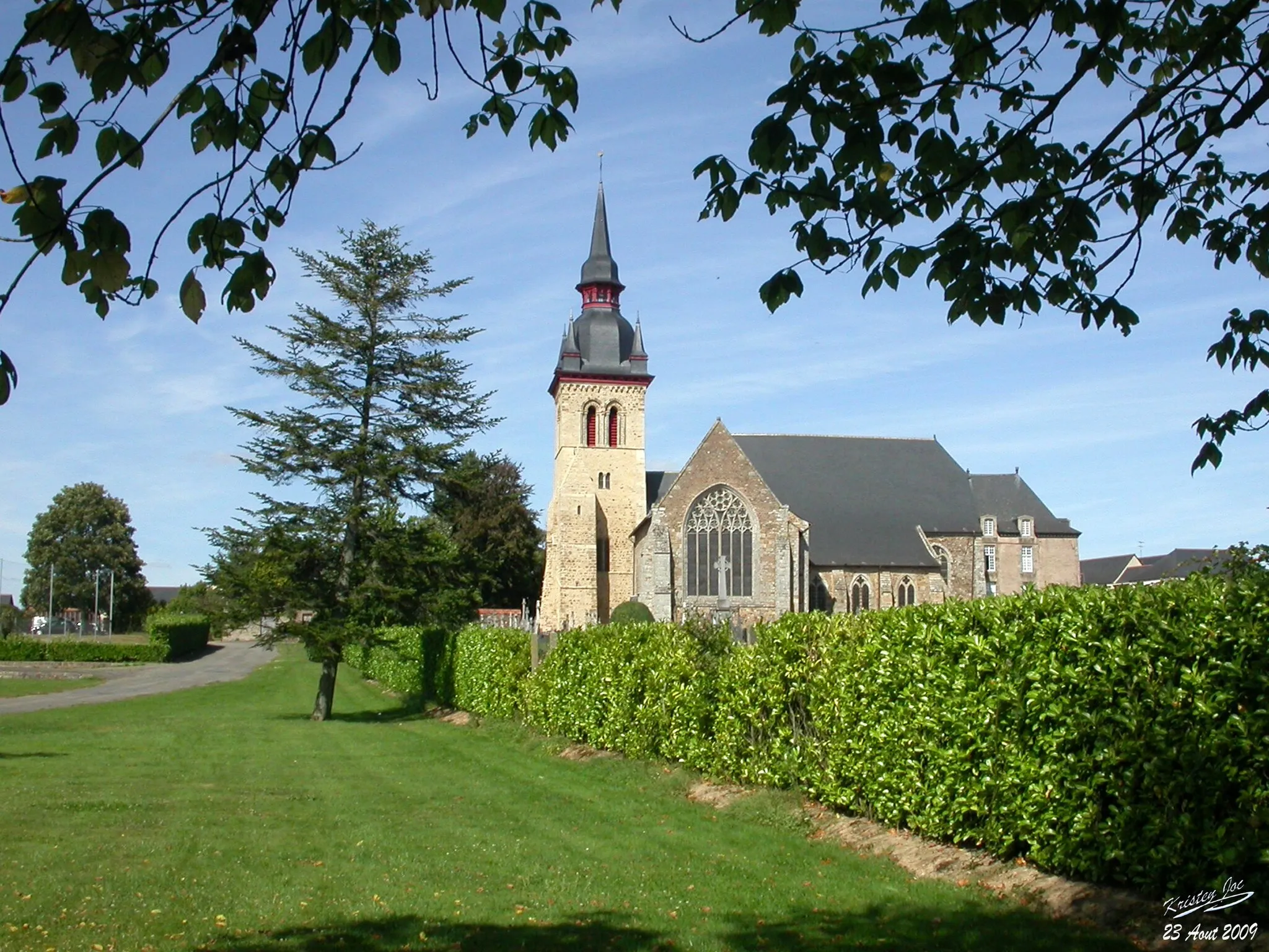 Photo showing: This building is classé au titre des monuments historiques de la France. It is indexed in the base Mérimée, a database of architectural heritage maintained by the French Ministry of Culture, under the reference PA00090875 .