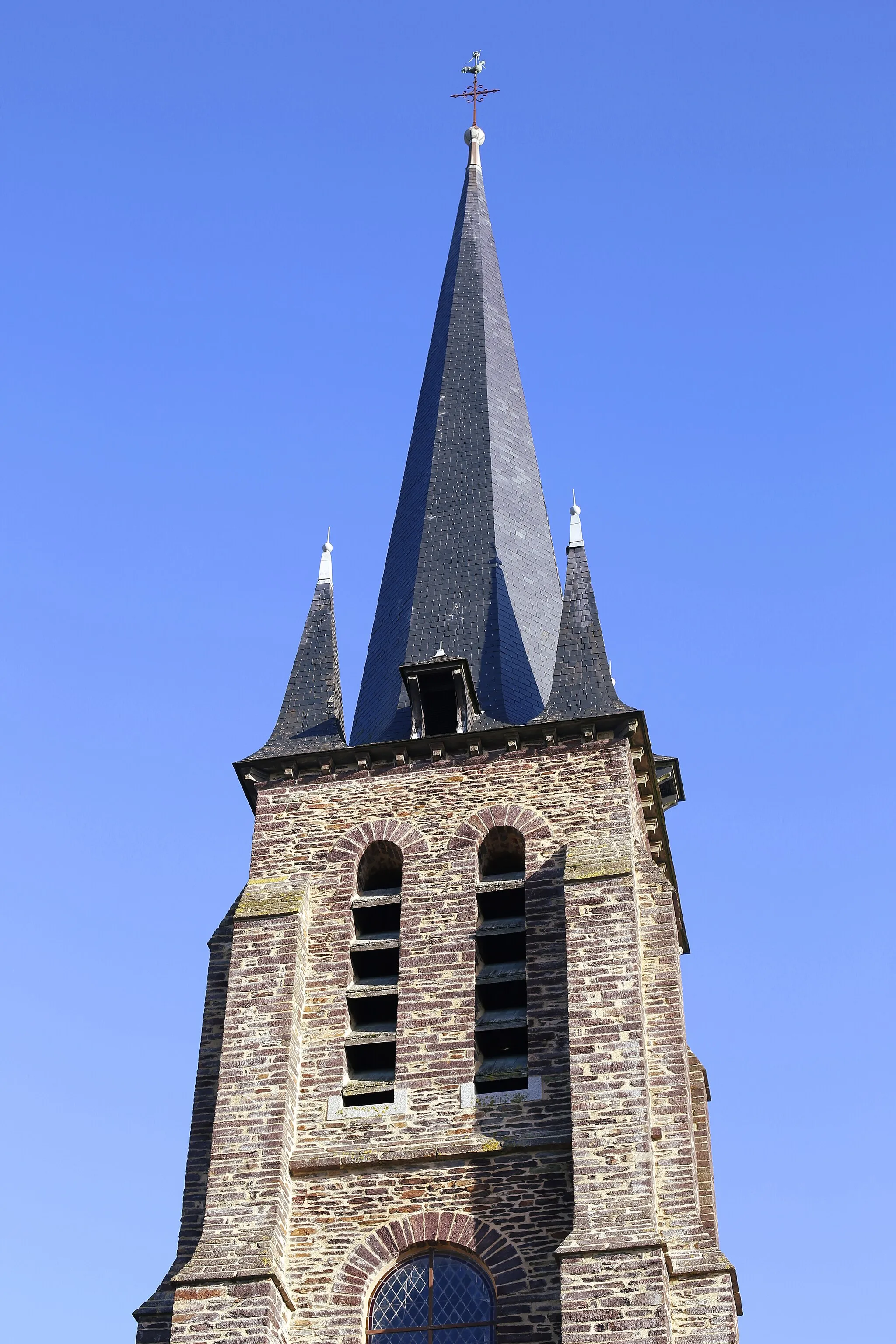 Photo showing: Church of Le Petit-Fougeray.