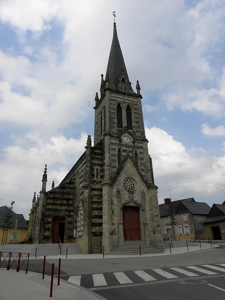 Photo showing: Église Saint-Germain, commune de Saint-Germain-du-Pinel (35). Façade principale.