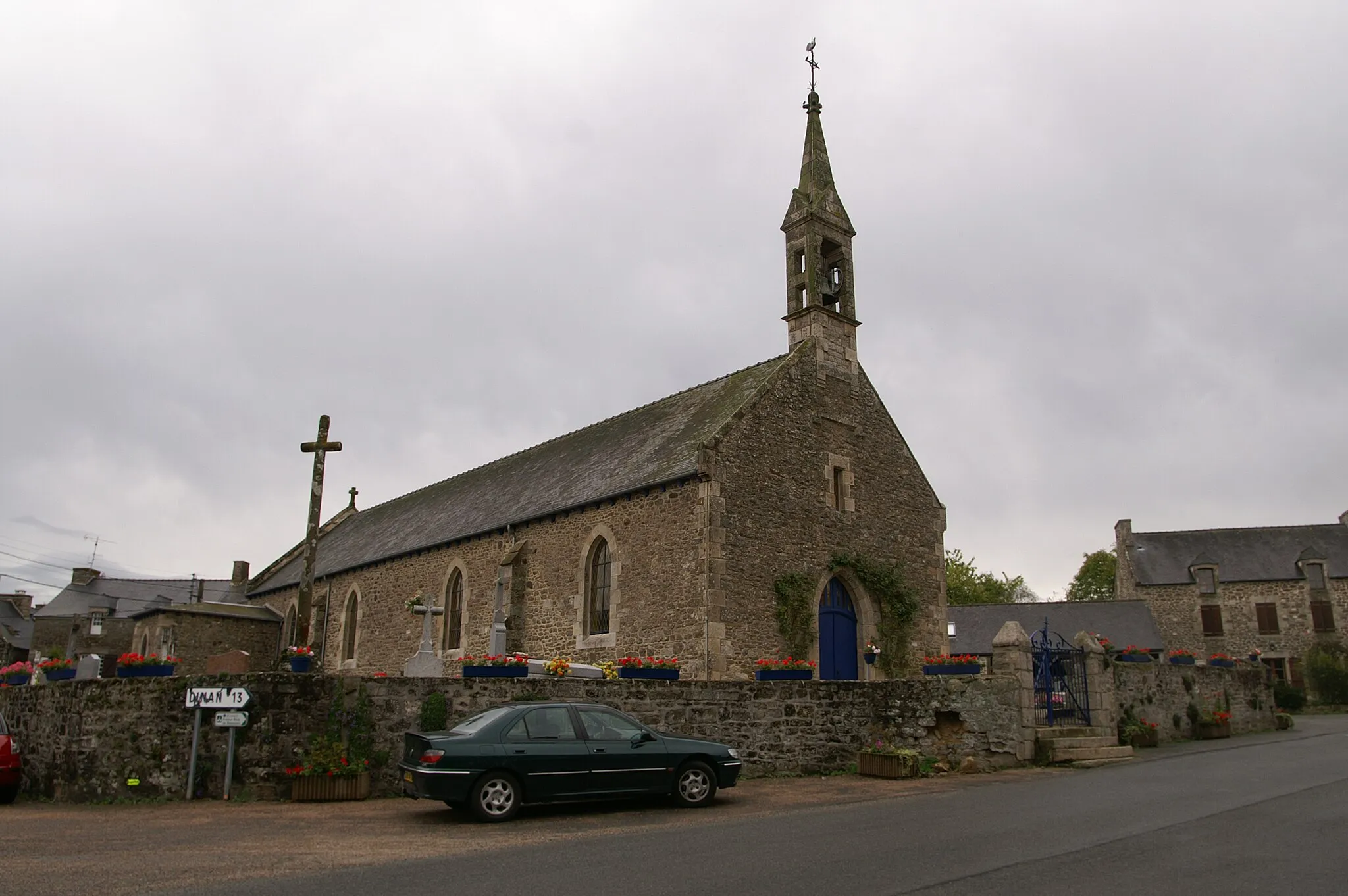 Photo showing: Église Saint-Pierre de Plessix-Balisson.
