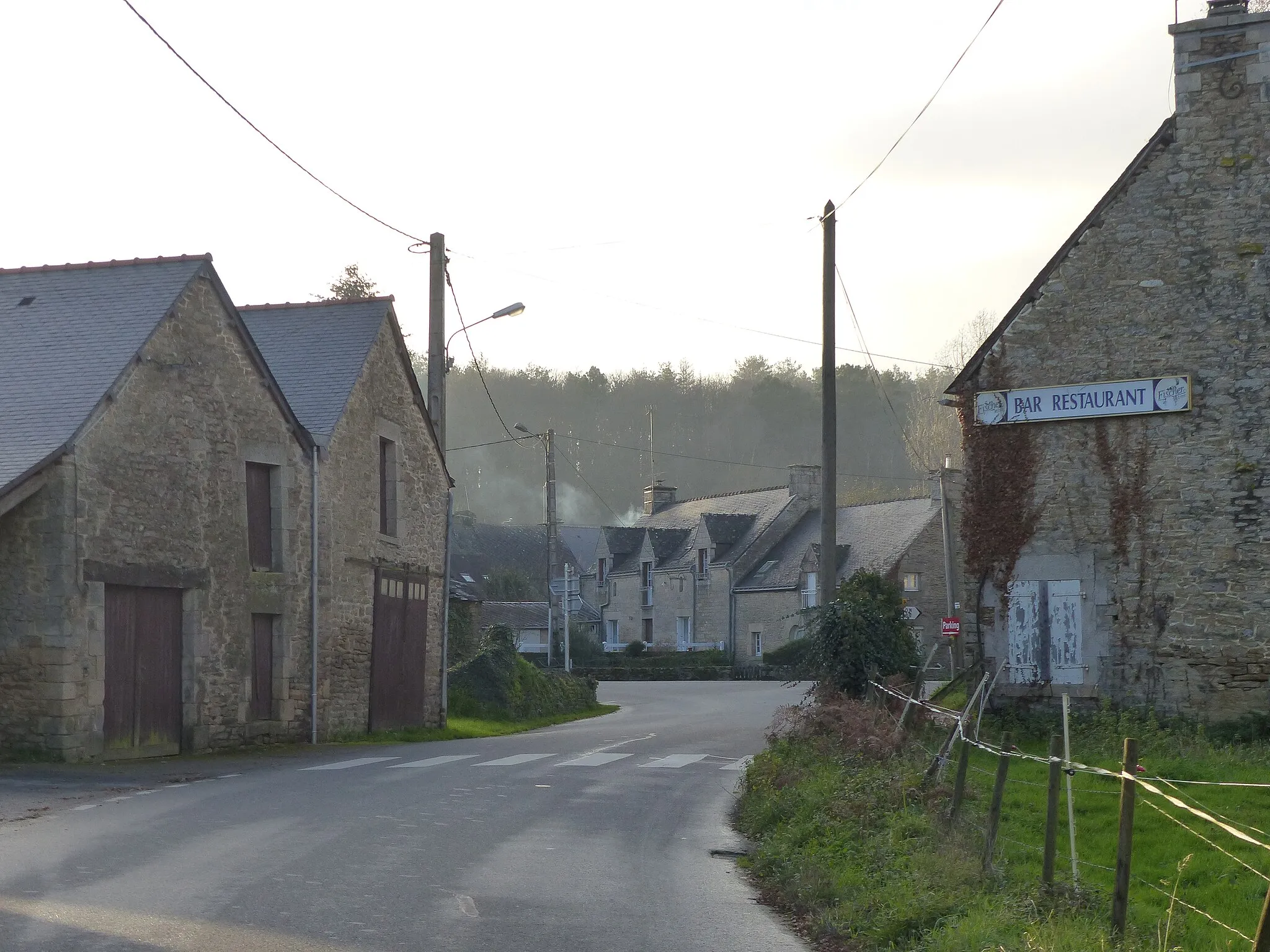 Photo showing: Hameau de Saint-Gobrien