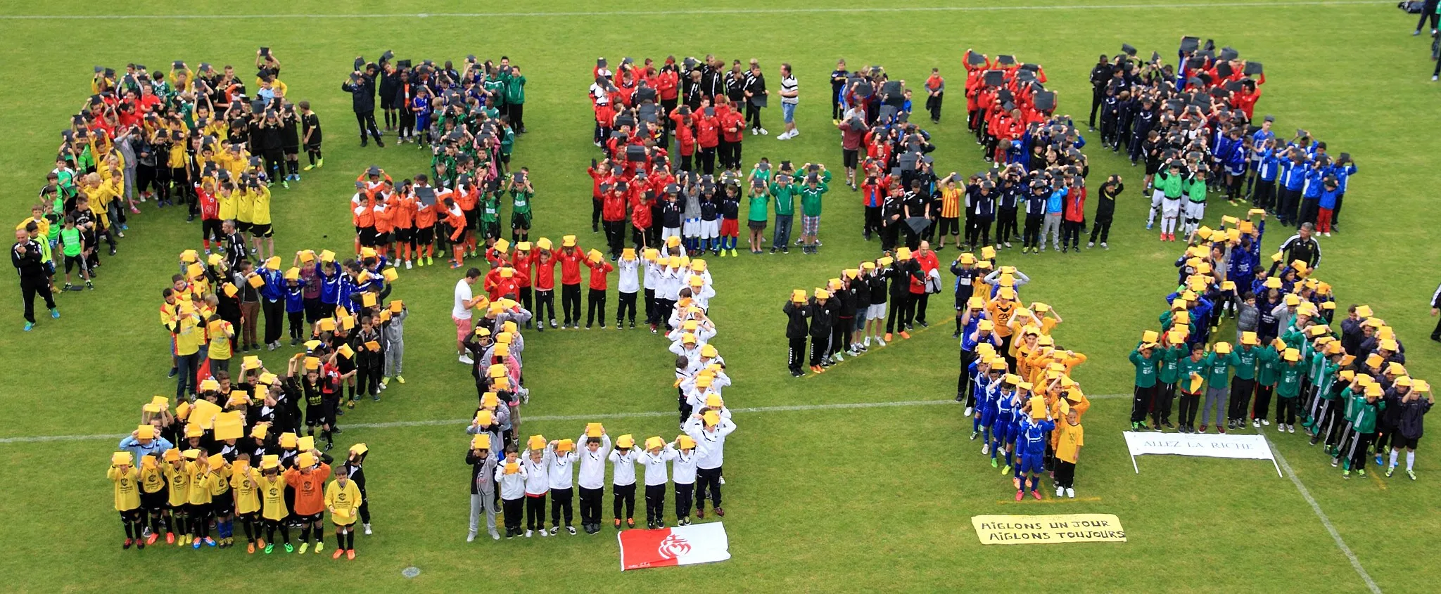 Photo showing: Photo du tournoi de football de bretagne U11 et U13 2014.