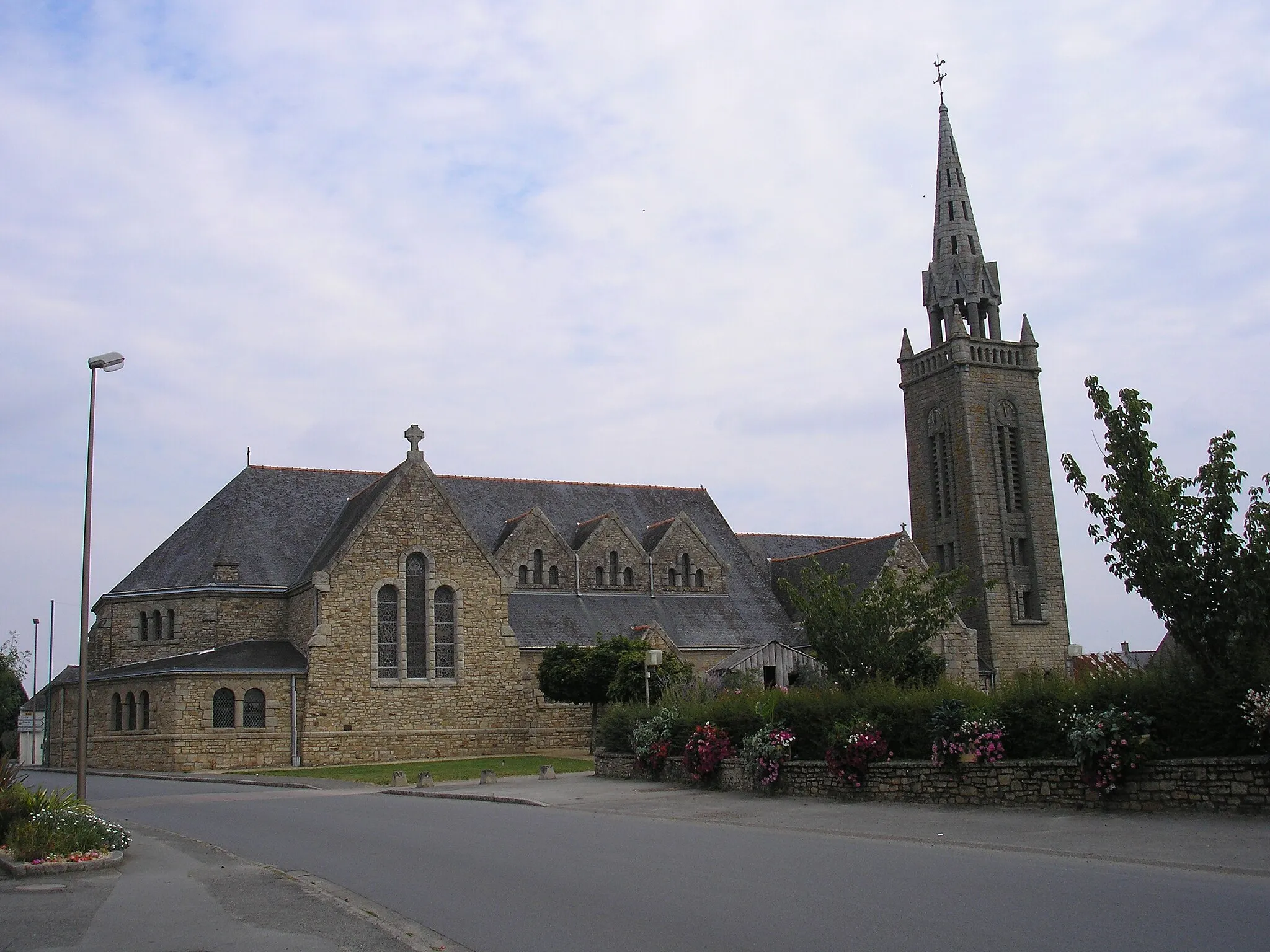 Photo showing: Rieux (Bretagne, France). Eglise Saint-Melaine.