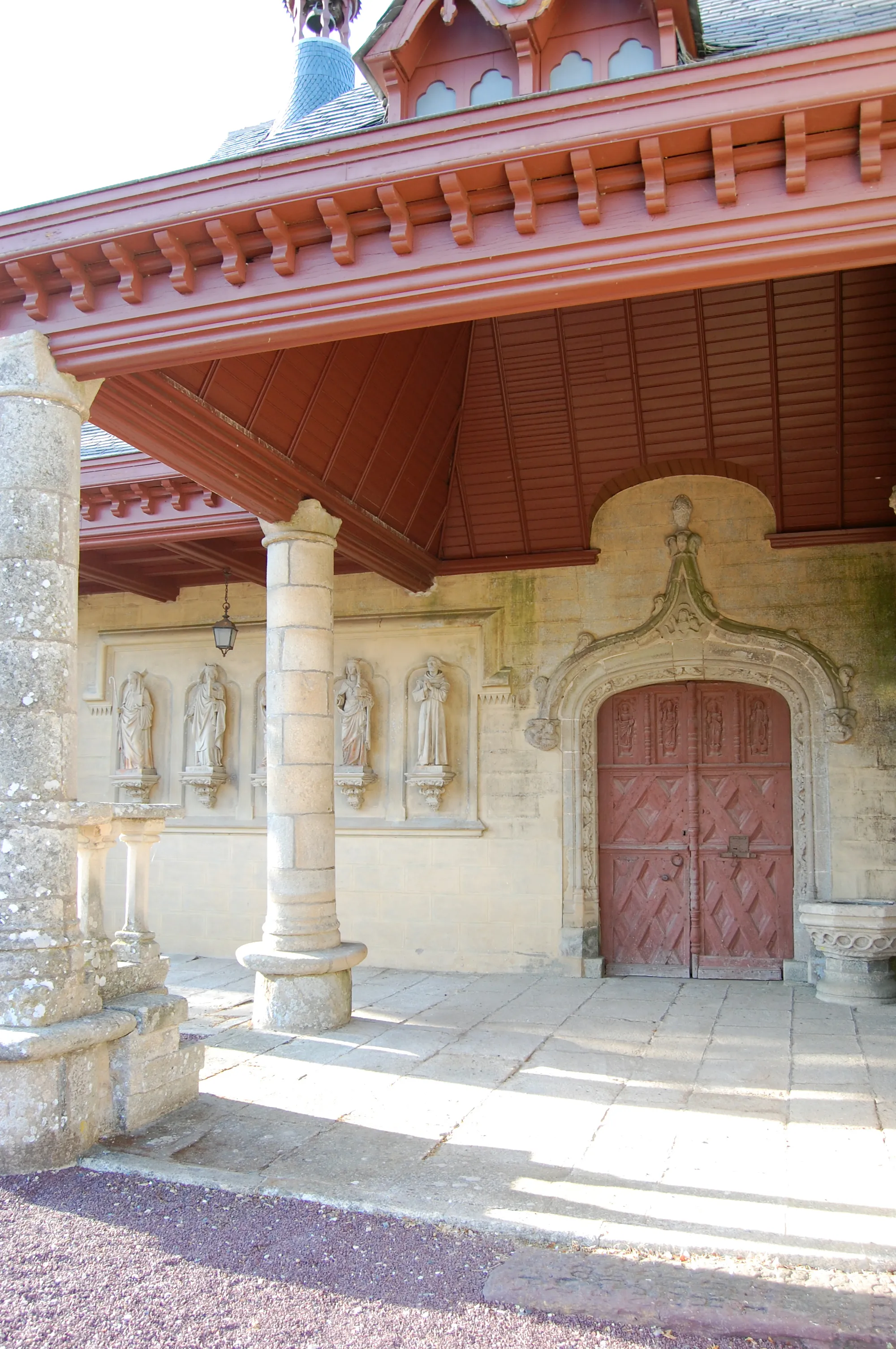 Photo showing: This building is inscrit au titre des monuments historiques de la France. It is indexed in the base Mérimée, a database of architectural heritage maintained by the French Ministry of Culture, under the reference PA00091687 .