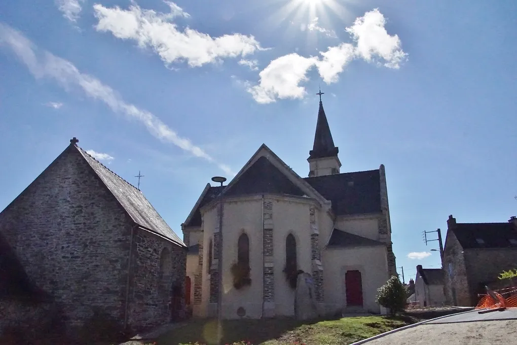 Photo showing: Chevet de l'église de Saint-Congard.