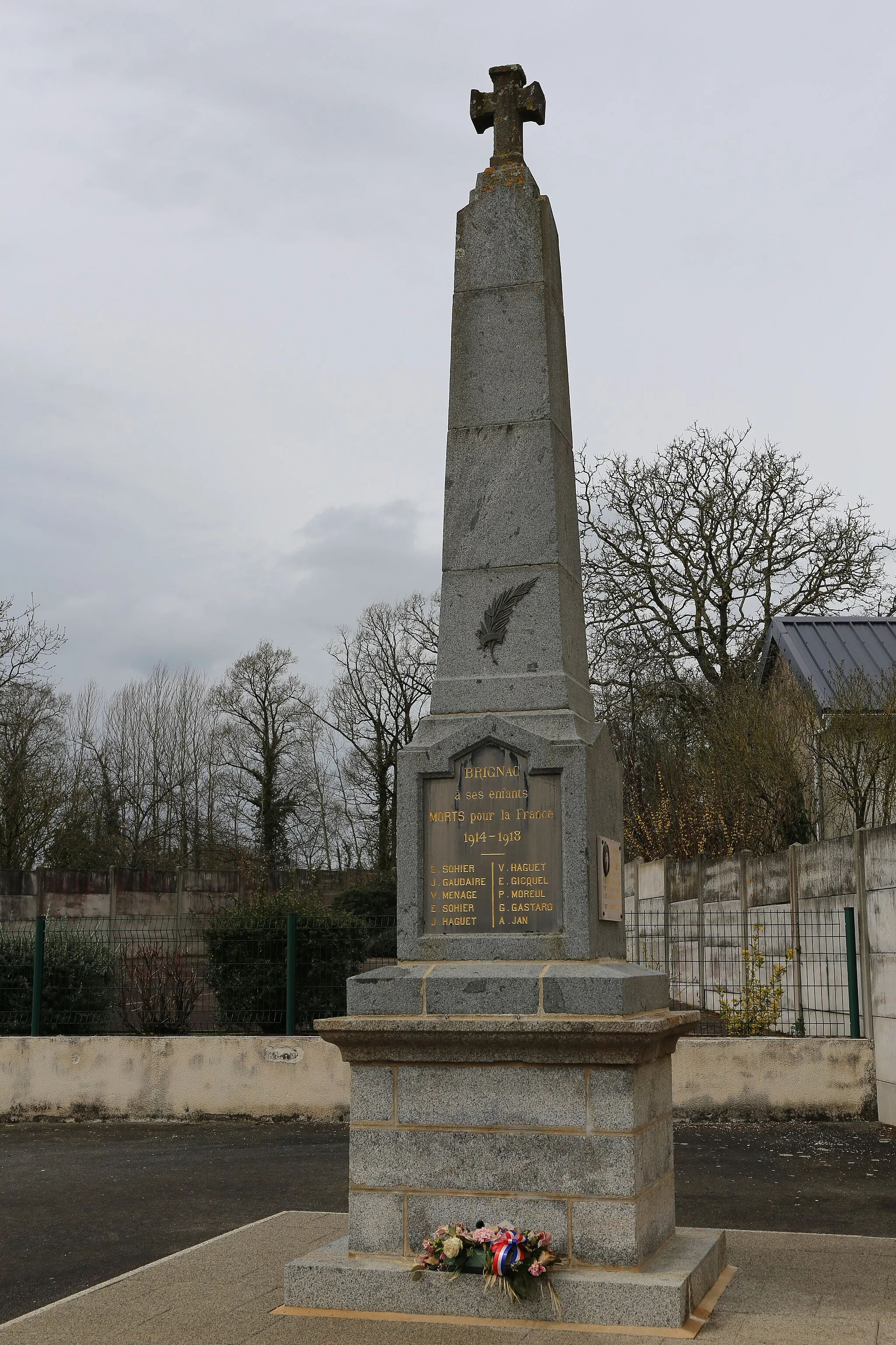 Photo showing: Monumant ar re varv Brennieg.